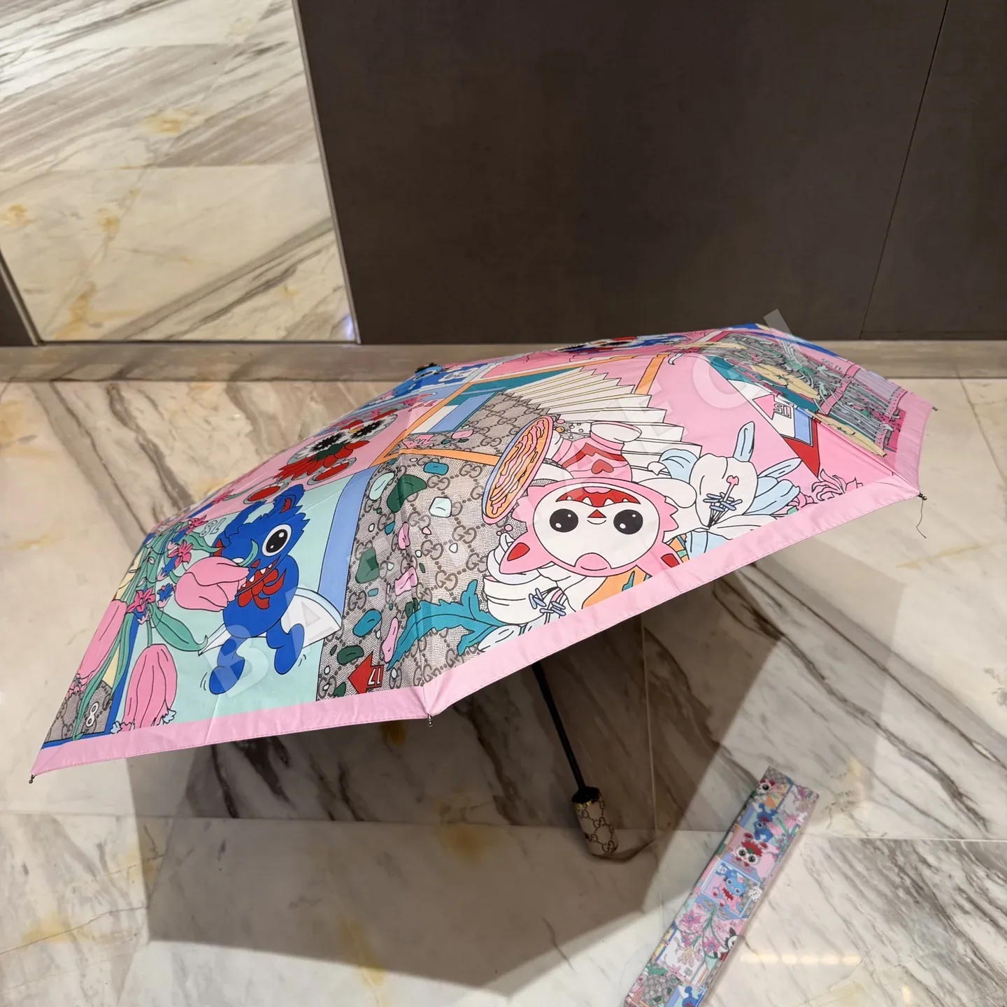 구찌 삼단 접이식 자동 우산 상세 이미지 8