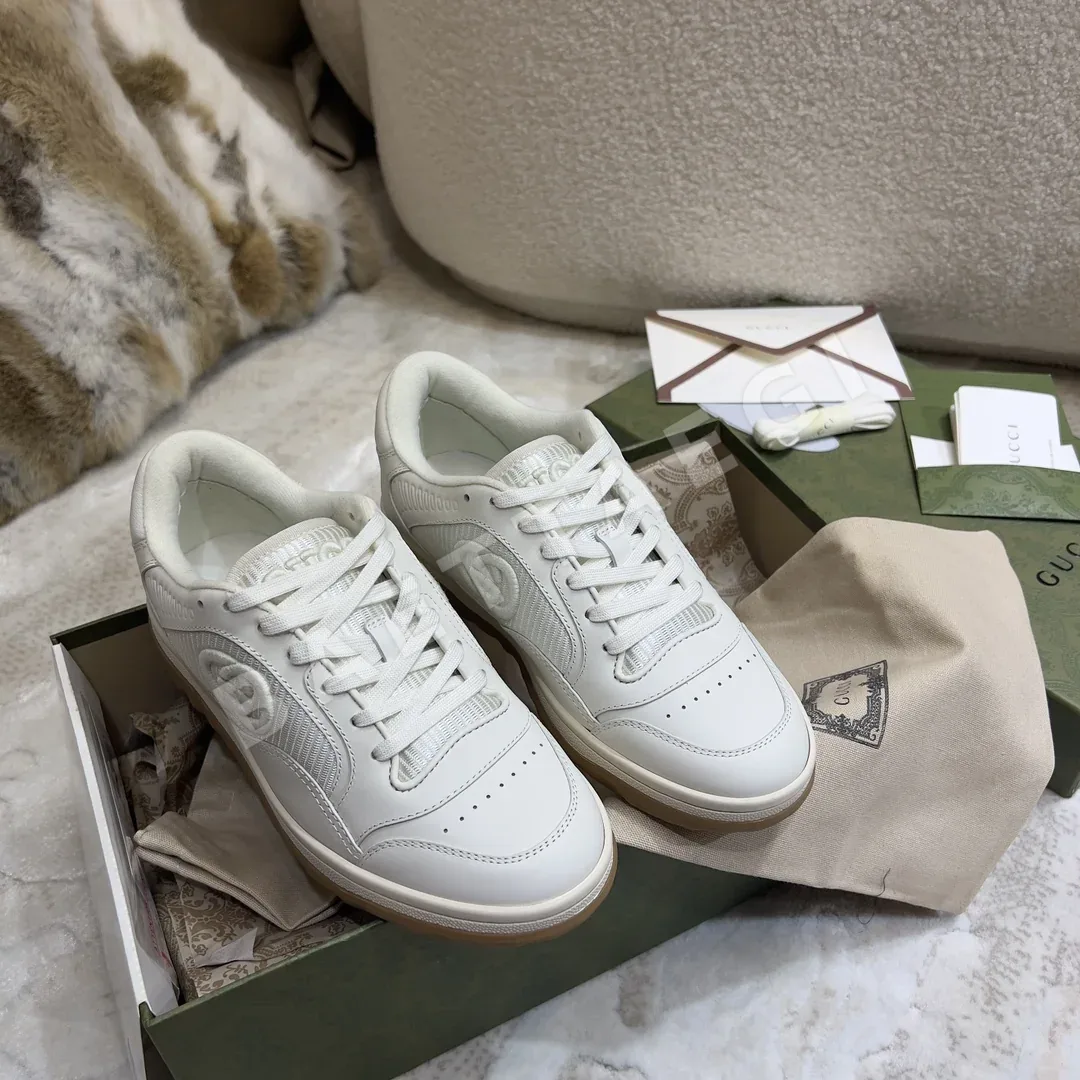 구찌 MAC80 스니커즈 94528