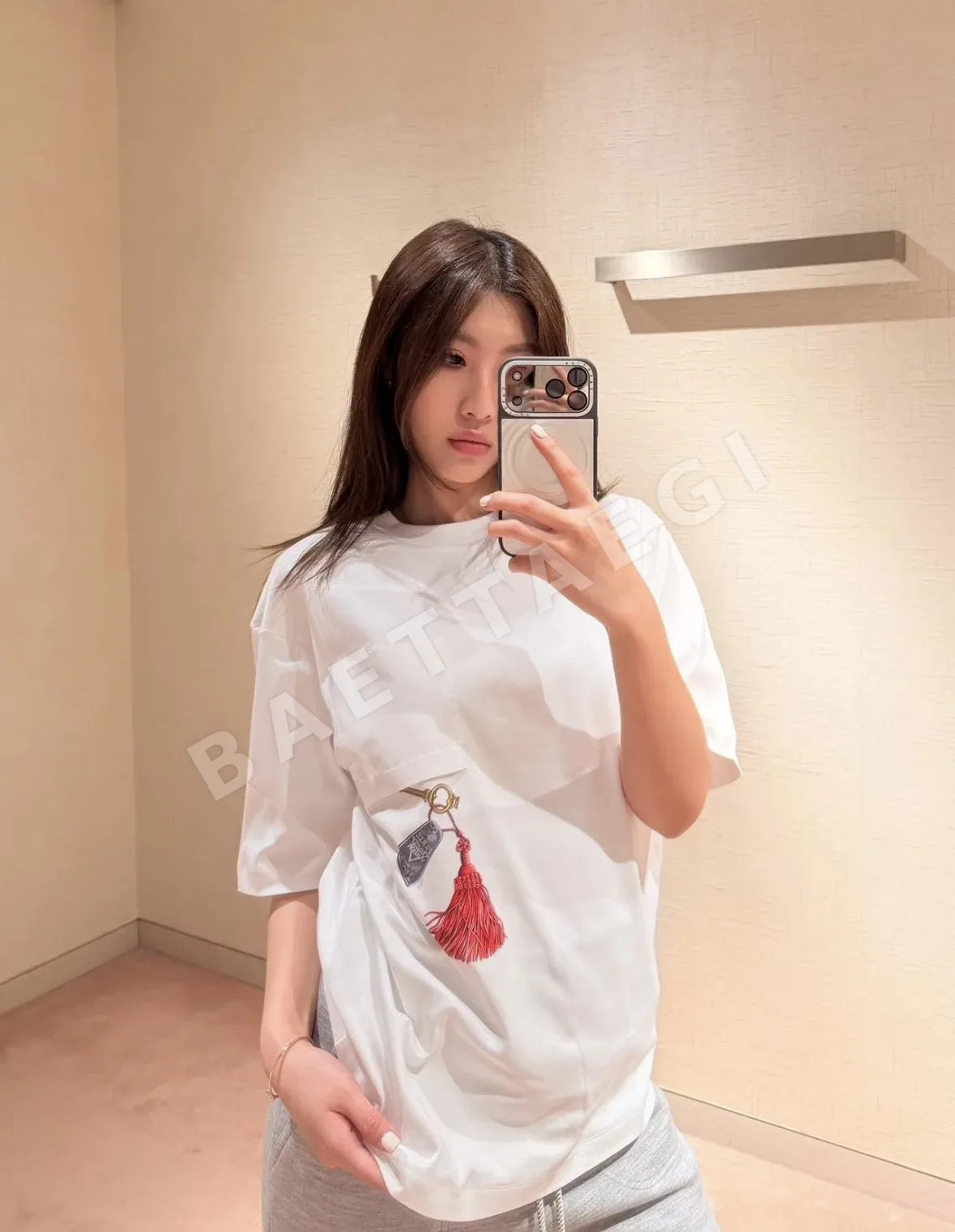루이비통 프린트 데님 코튼 반팔 티셔츠 상세 이미지 2