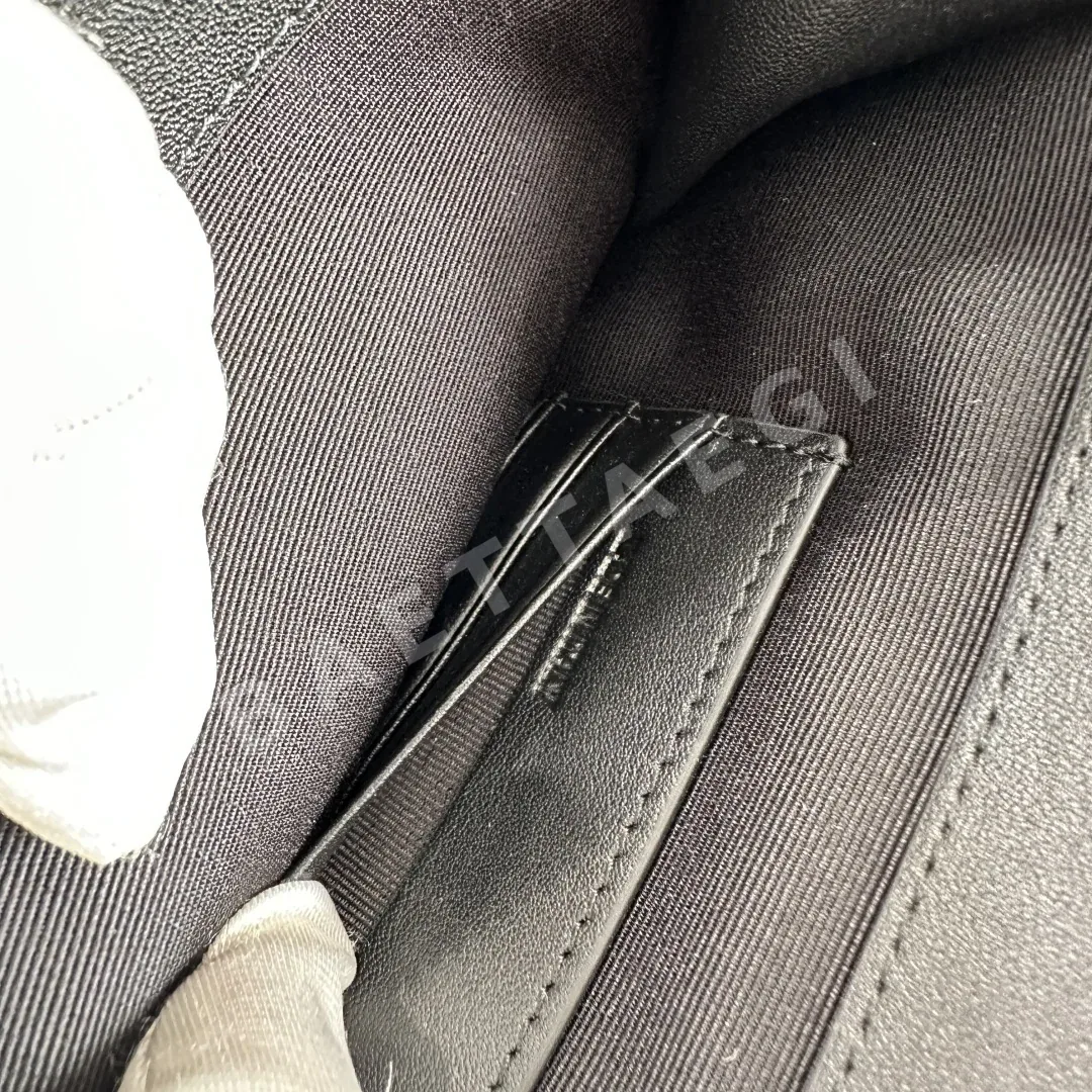버버리 남성 클러치백 상세 이미지 9