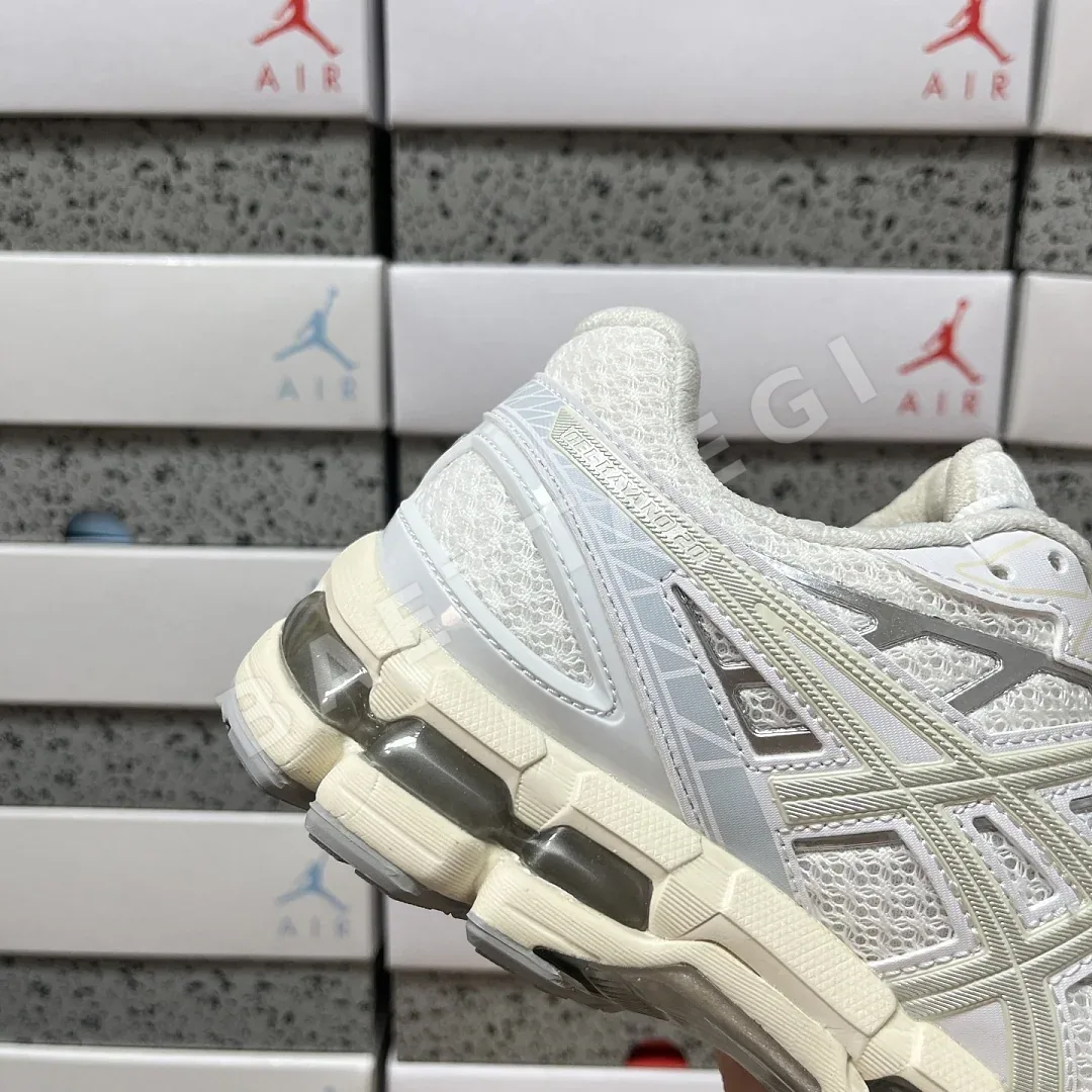 아식스 [TOP] 젤 카야노 20 1203A388-100 200413 Asics Gel-Kayano 20 White Pure Silver 상세 이미지 7