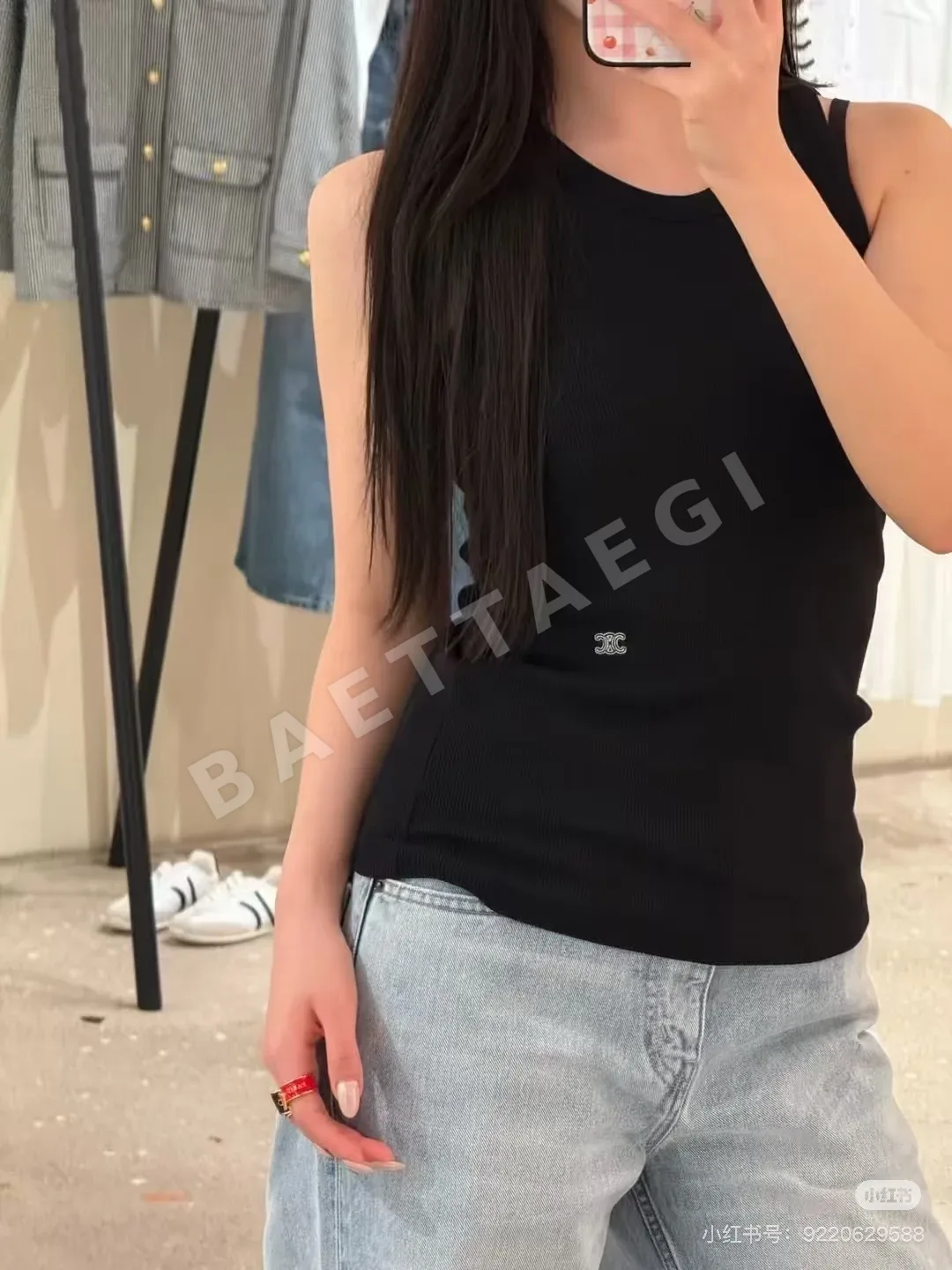 셀린느 개선문 로고 자수 크루넥 반팔 티셔츠 상세 이미지 3
