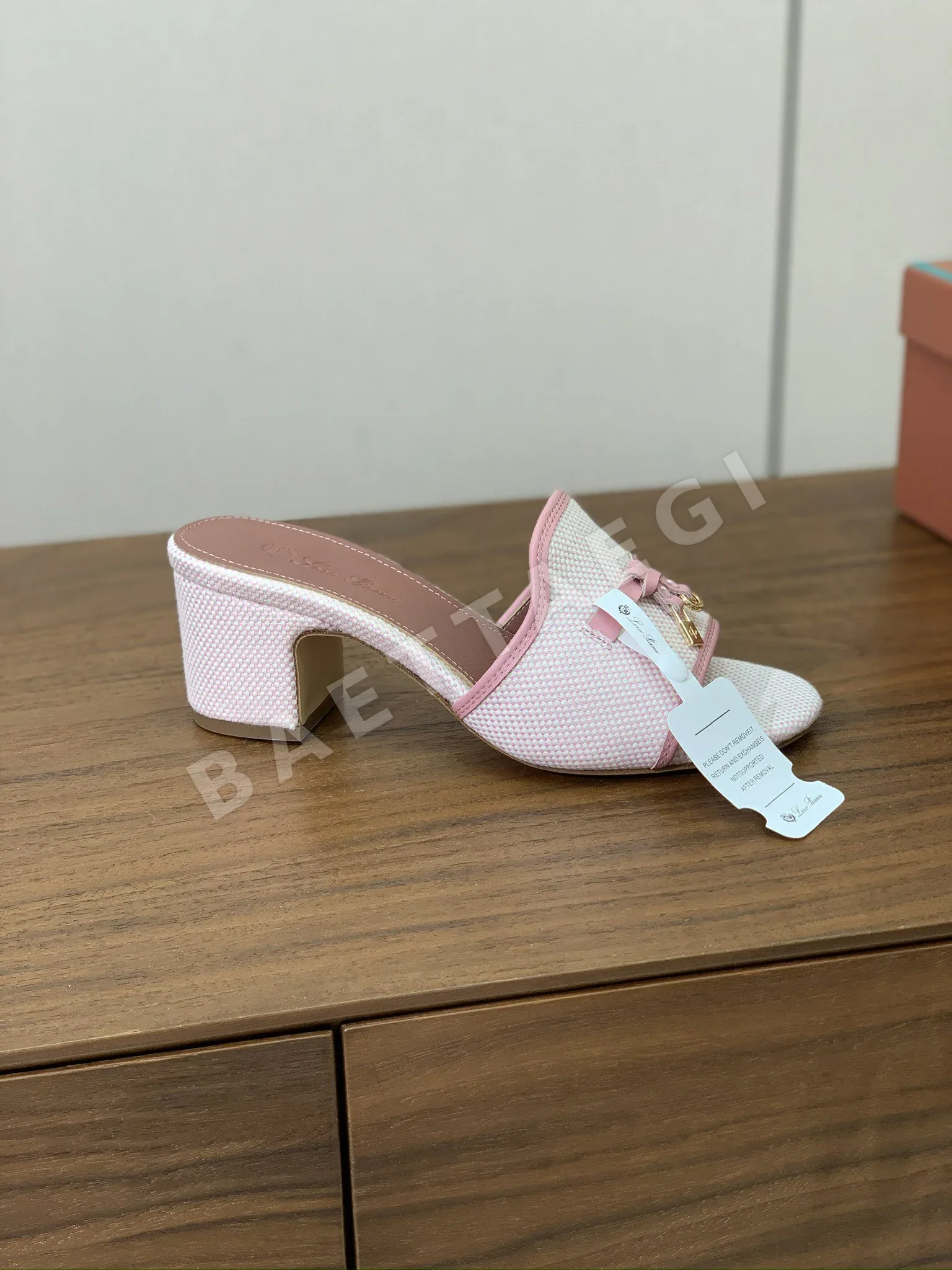 로로피아나 컬러 블록 미드힐 뮬 상세 이미지 6