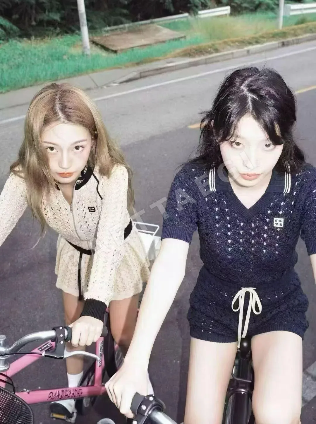 미우미우 여성 반팔 상세 이미지 8