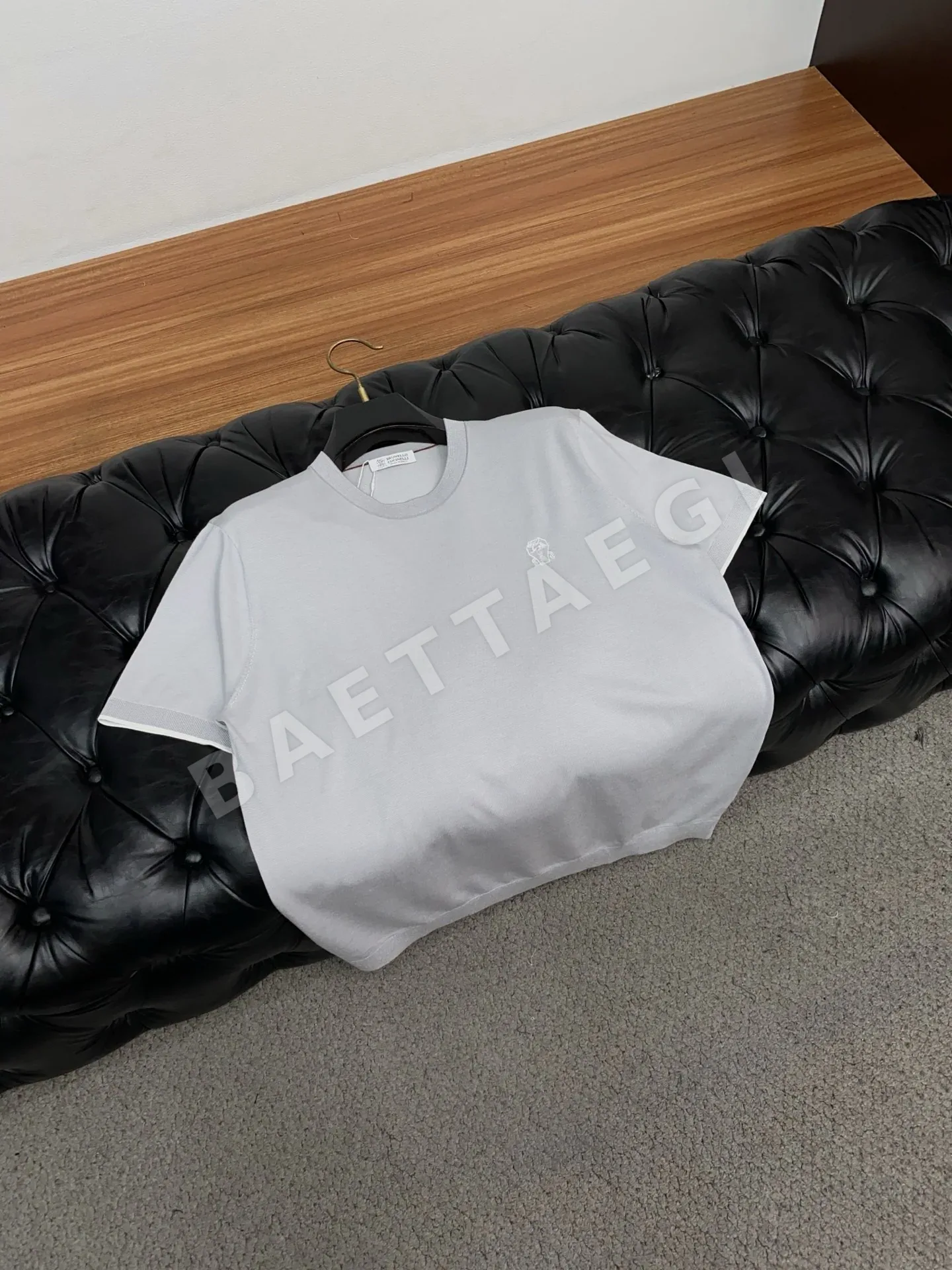 브루넬로쿠치넬리 남성 심플 크루넥 니트 반팔 티셔츠 상세 이미지 7