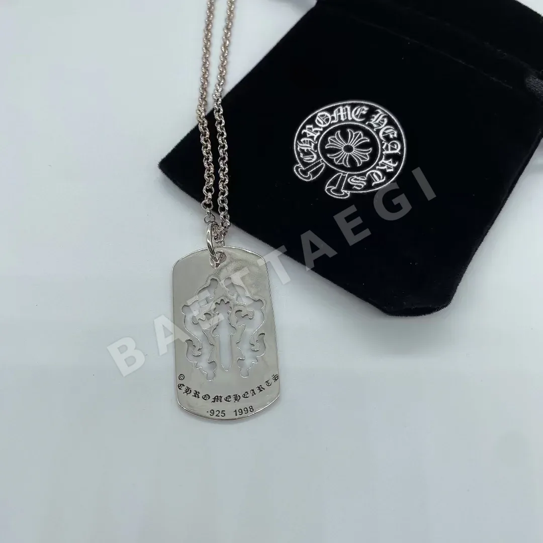 크롬하츠 크로스 엠보스 빈티지 목걸이 126580