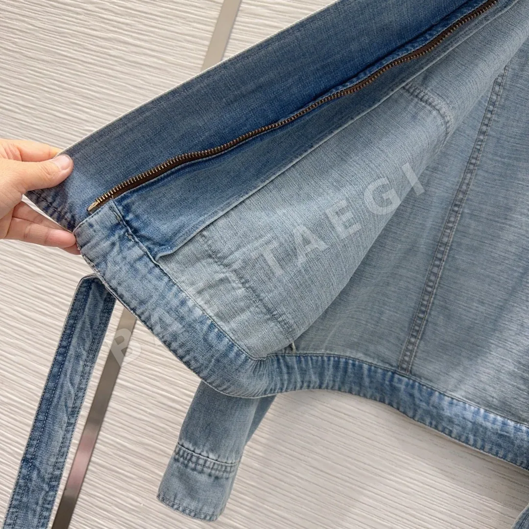 루이비통 데미지 워시드 데님 여성 자켓 상세 이미지 7