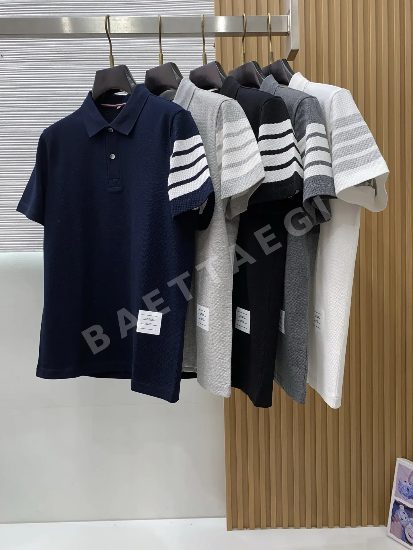 톰브라운 남성 코튼 메시 카라 반팔 셔츠 상세 이미지 8
