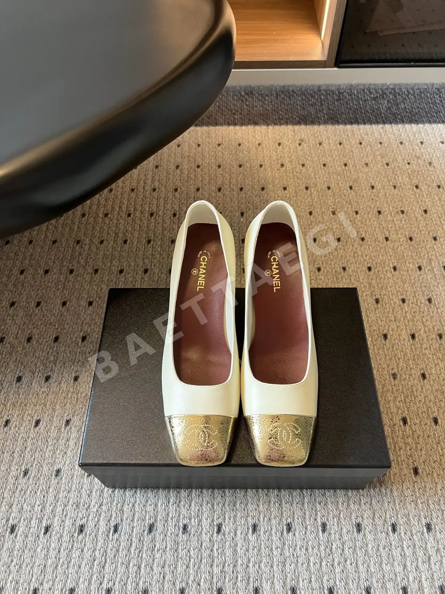 샤넬 컬러 블록 스퀘어 토 하이힐 신발 155505