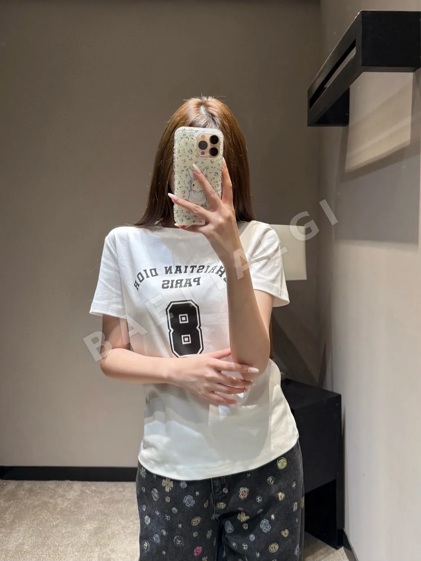 디올 여성 라운드넥 반팔 티셔츠 92350