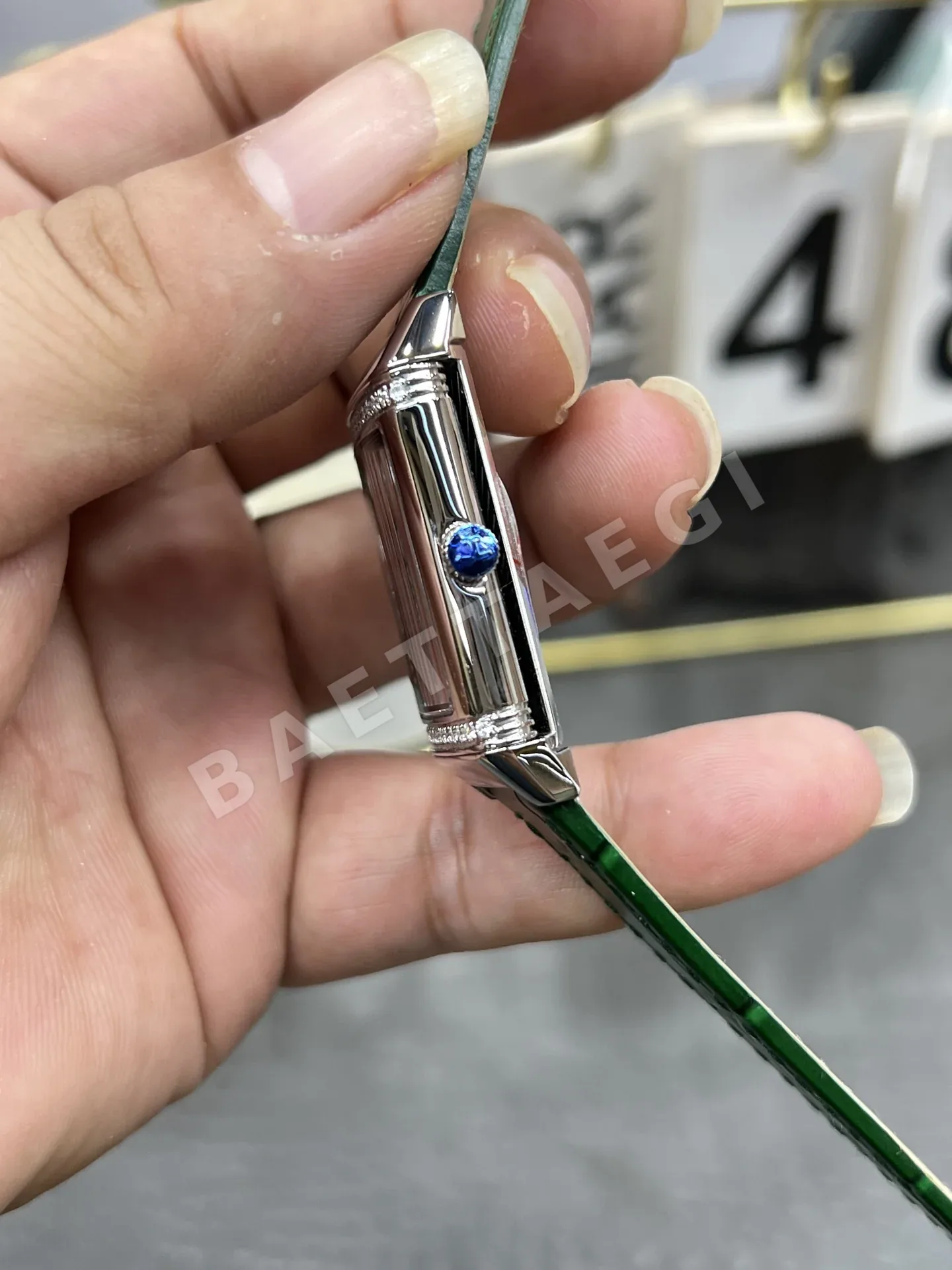 예거르쿨트르 예거 르쿨트르 리베르소 여성용 쿼츠 레플리카 42944 Jaeger LeCoultre 상세 이미지 5