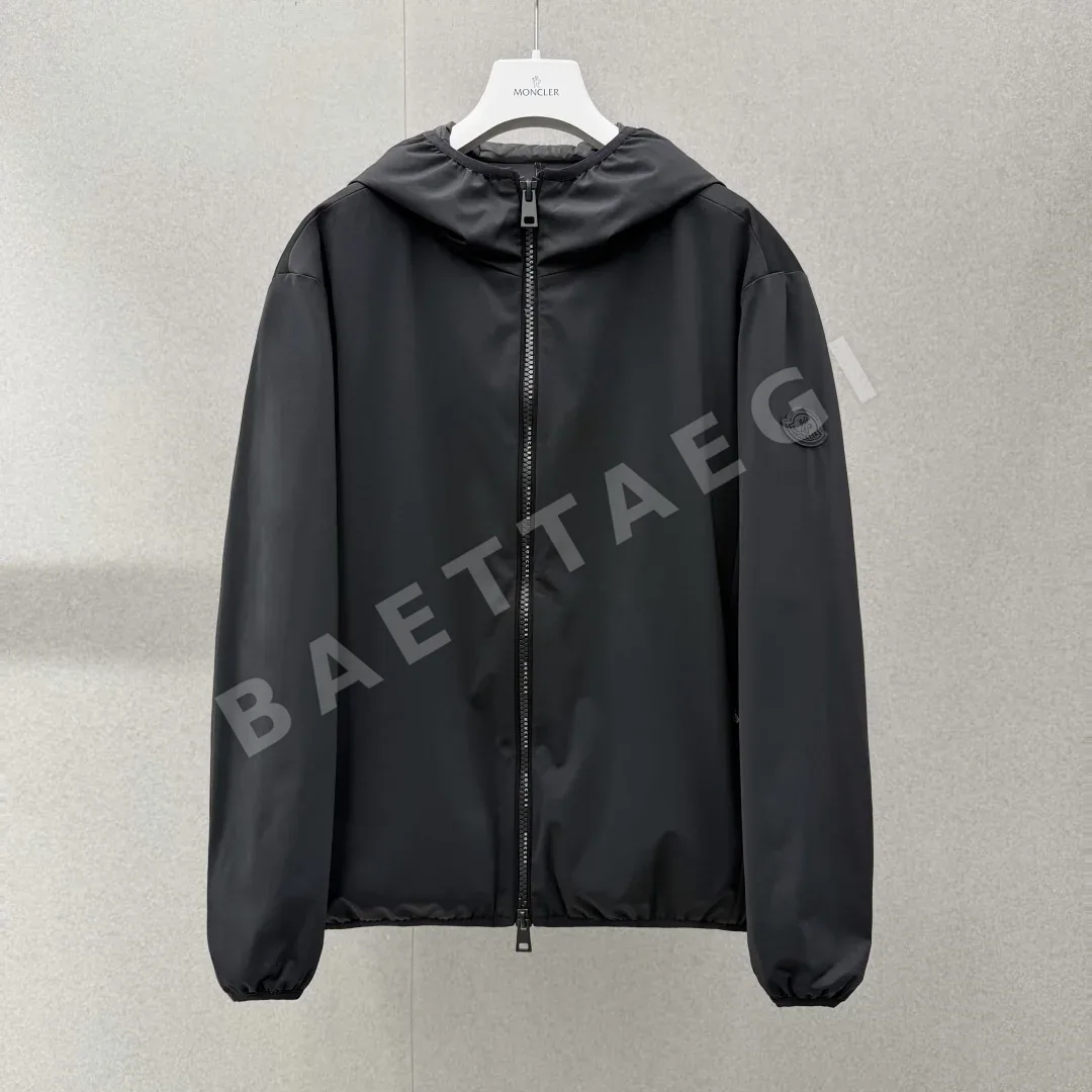 몽클레르 남성 후드 방풍 자켓 167068