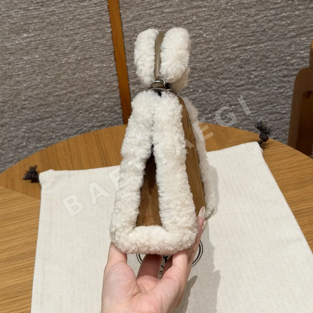 에르메스 켈리 테디 가죽 지갑 상세 이미지 4