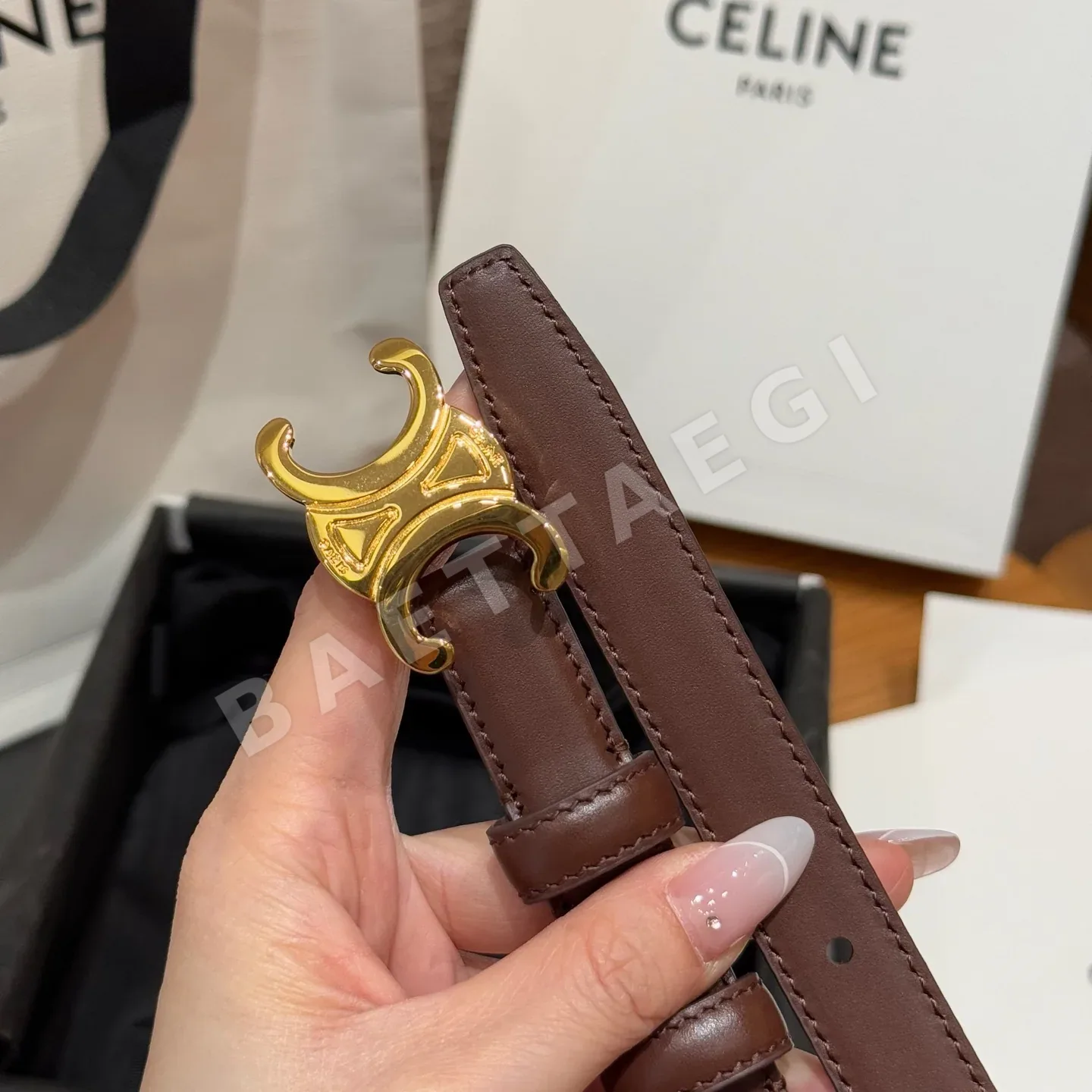 셀린느 개선문 금장 소가죽 벨트 상세 이미지 5