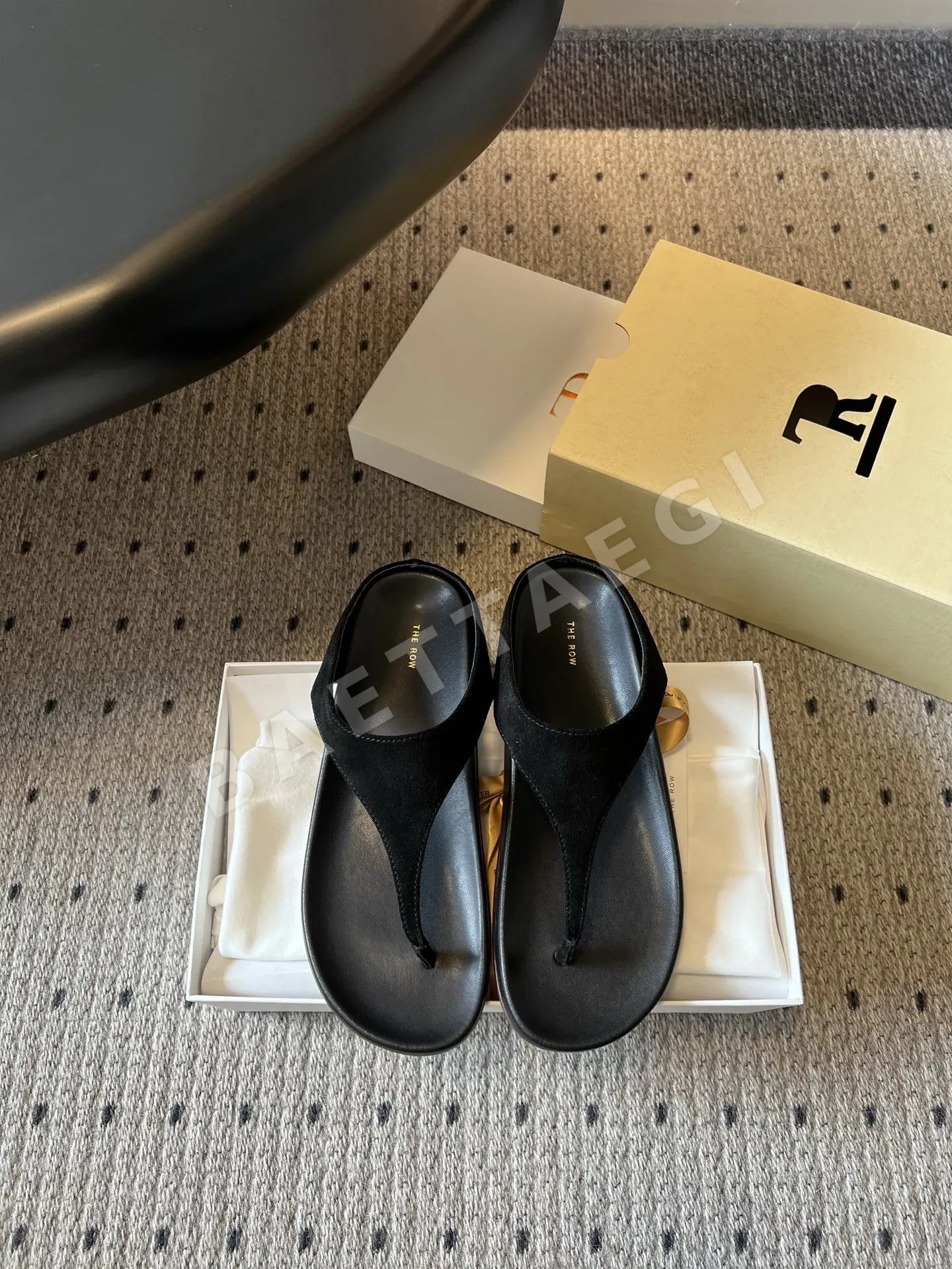 더로우 린넨 어퍼 플랫 뮬 샌들 75234