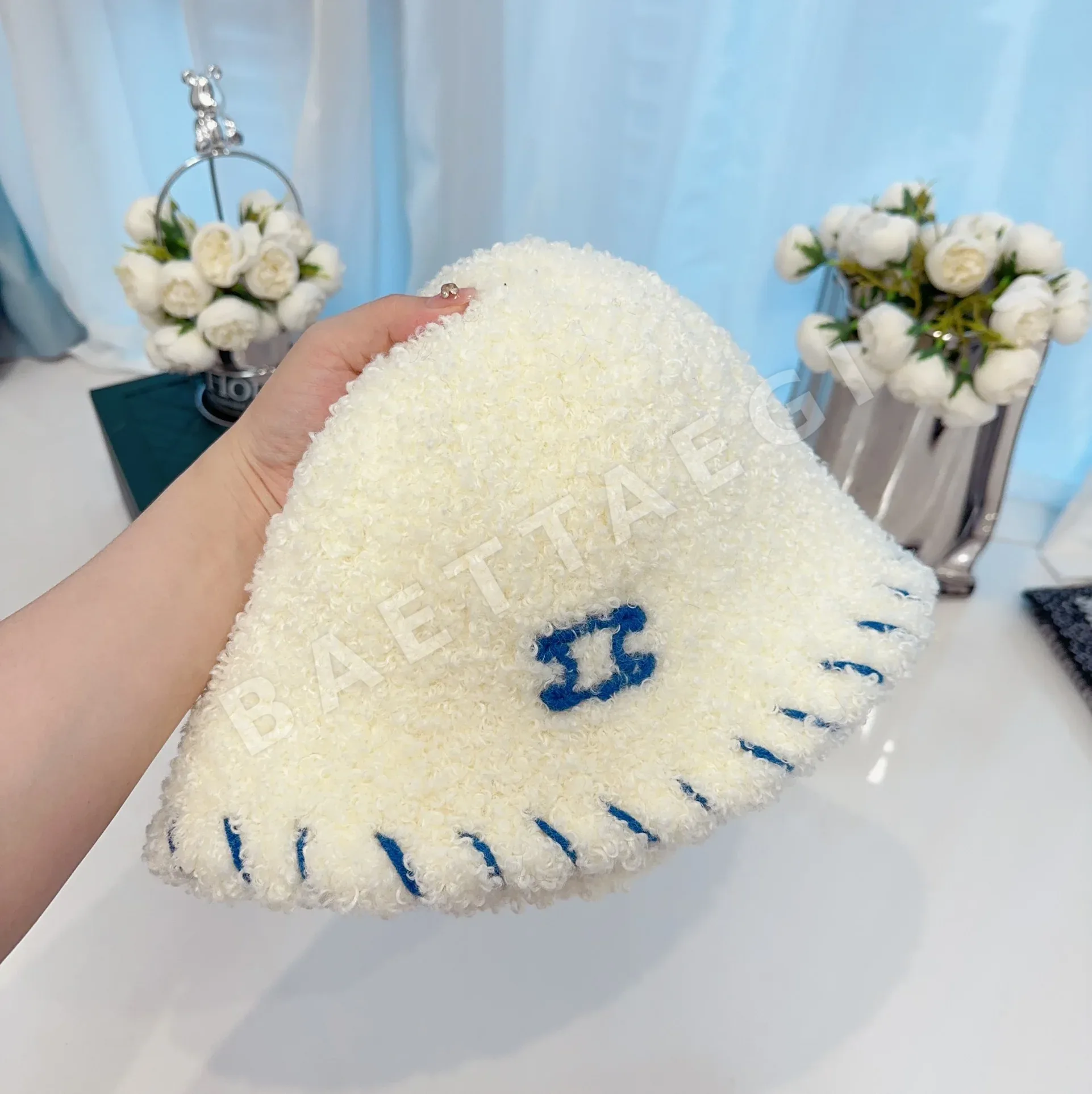 셀린느 램 울 버킷 햇 상세 이미지 9