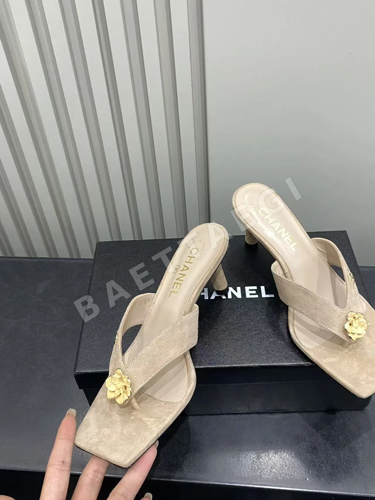 샤넬 카멜리아 스퀘어토 플립플랍 143719 Chanel 상세 이미지 3