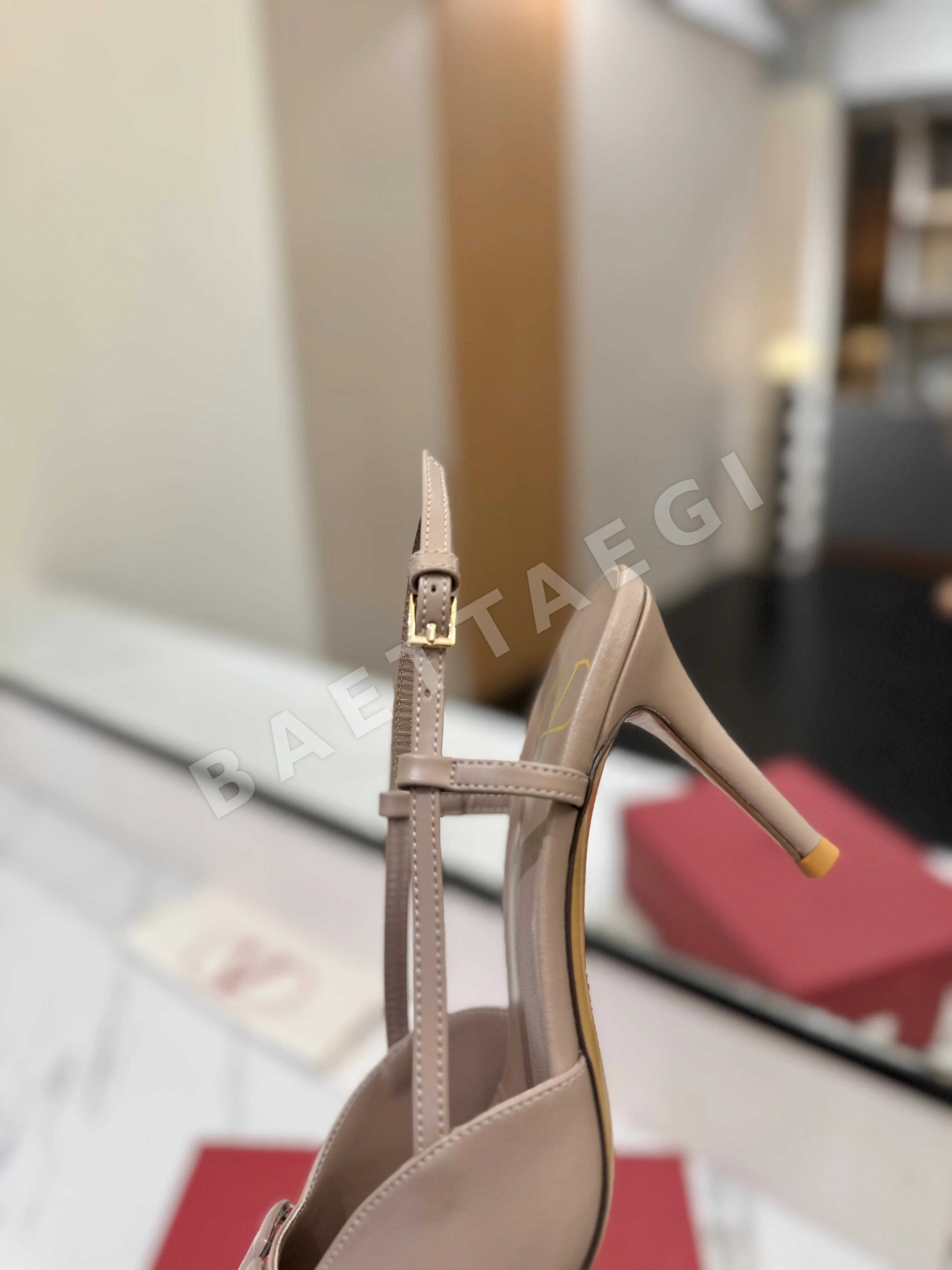 발렌티노 신발 상세 이미지 17