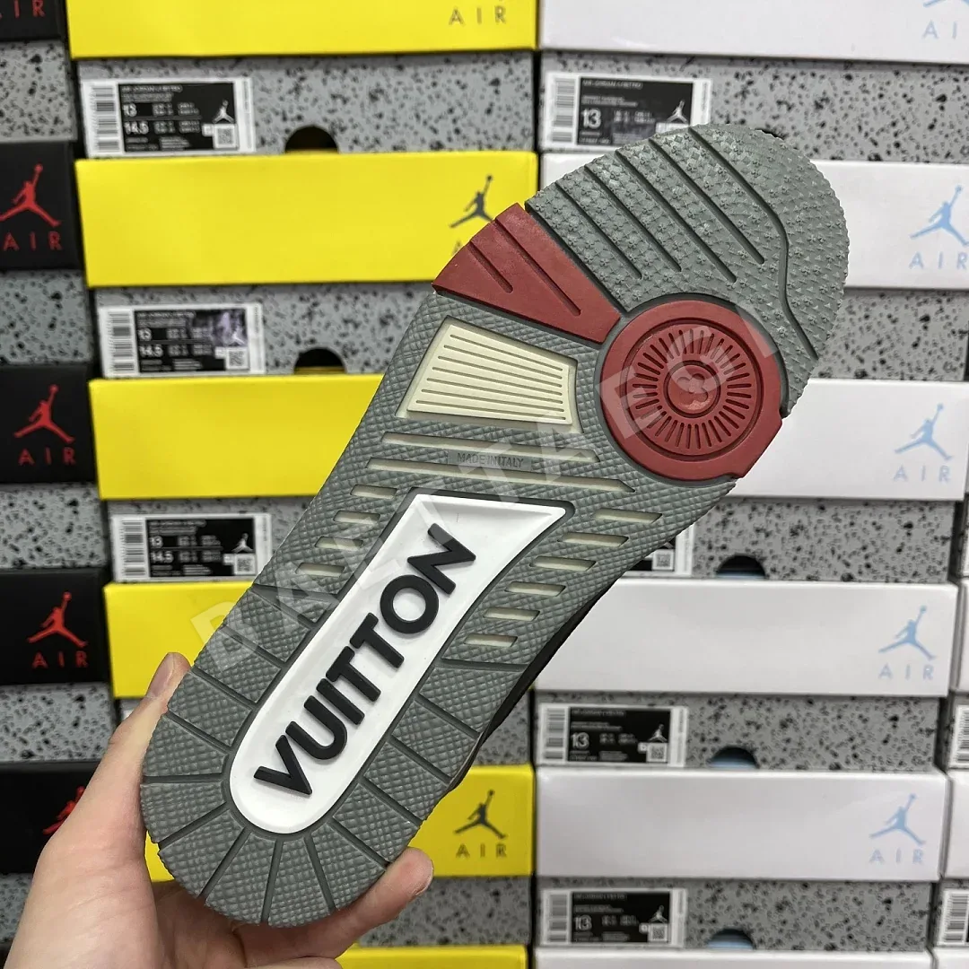 루이비통 [D1] V2 04 블랙 그레이 205843 Louis Vuitton V2-04 상세 이미지 8