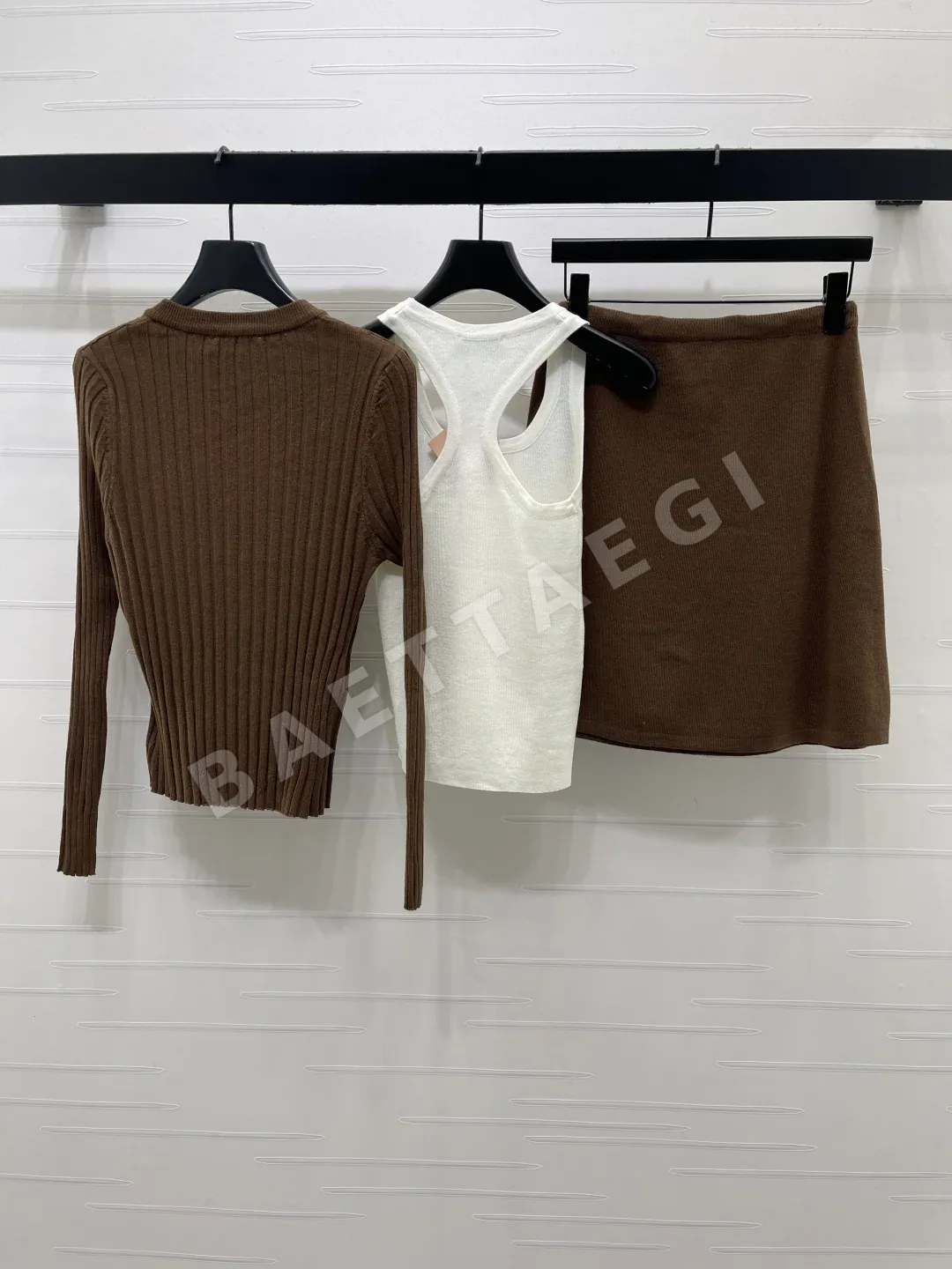 미우미우 여성 가디건 상세 이미지 8