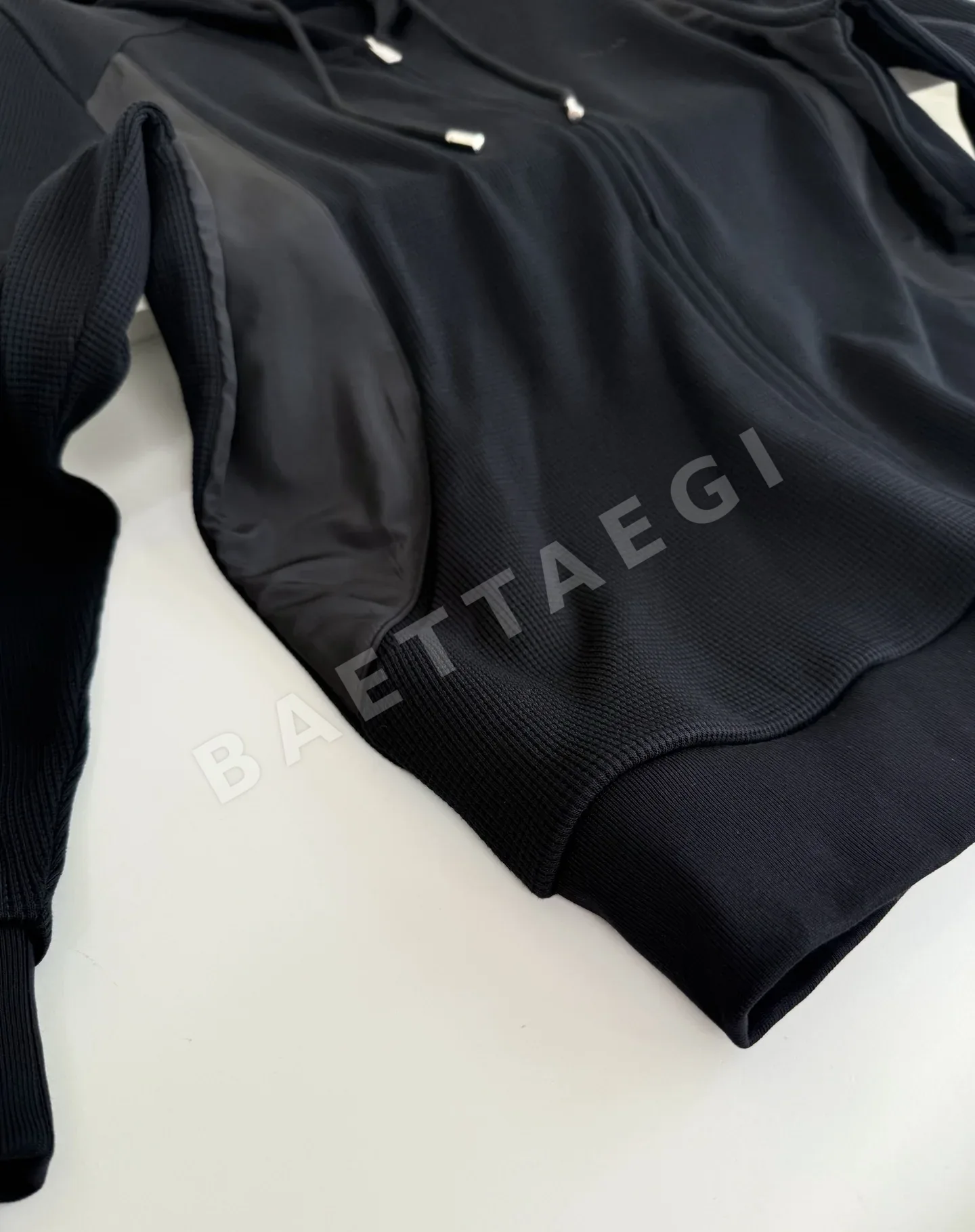 프라다 와플 지오메트릭 패치워크 남성 후드 자켓 상세 이미지 5