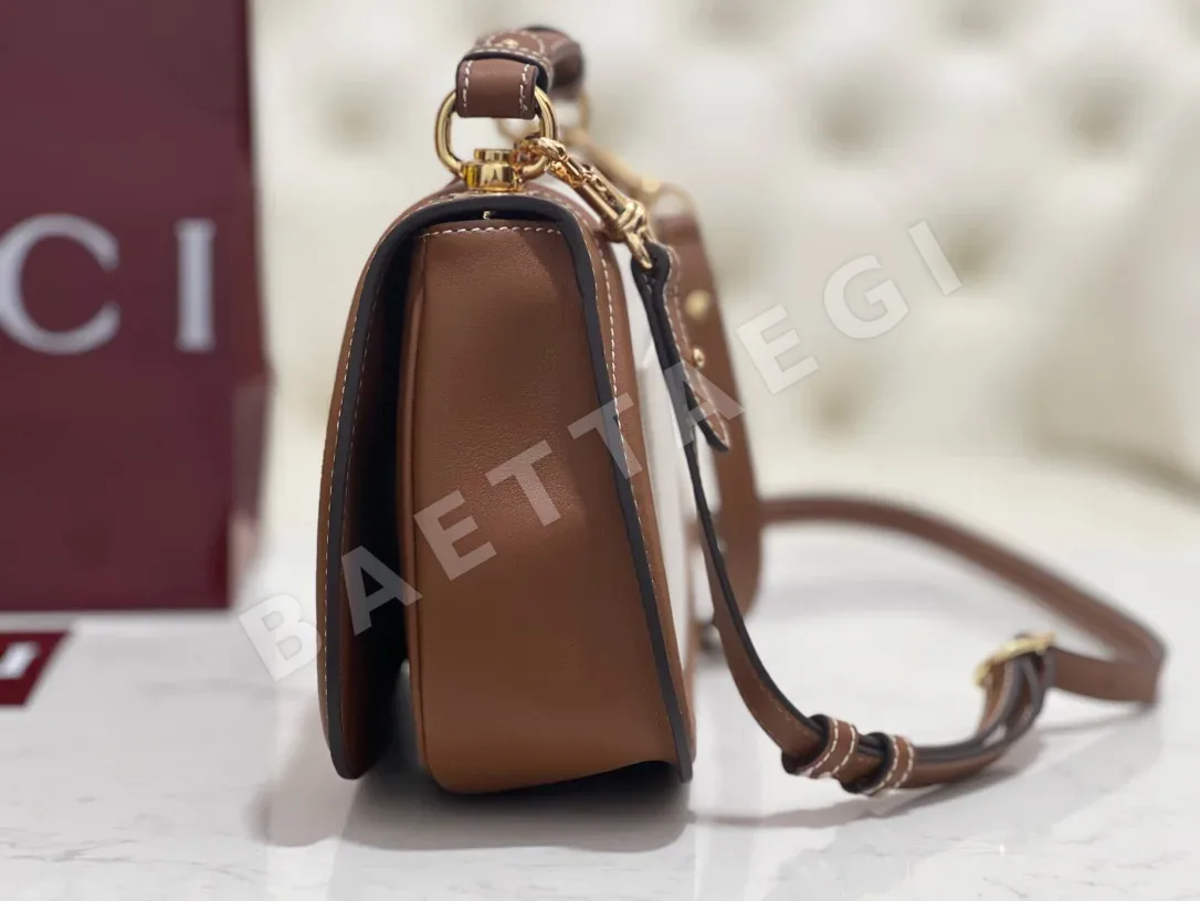 구찌 블론디 스몰 핸드백 815714 상세 이미지 4
