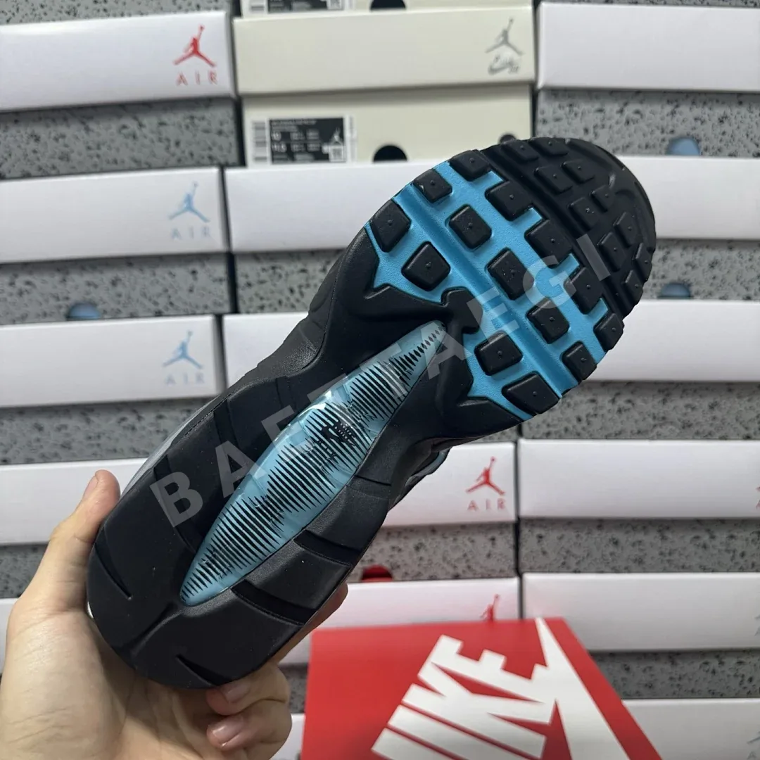 나이키 [XY] 에어 맥스 95 OG IB1667-001 201330 Nike Air Max 95 OG Big Bubble Baltic Blue 상세 이미지 6