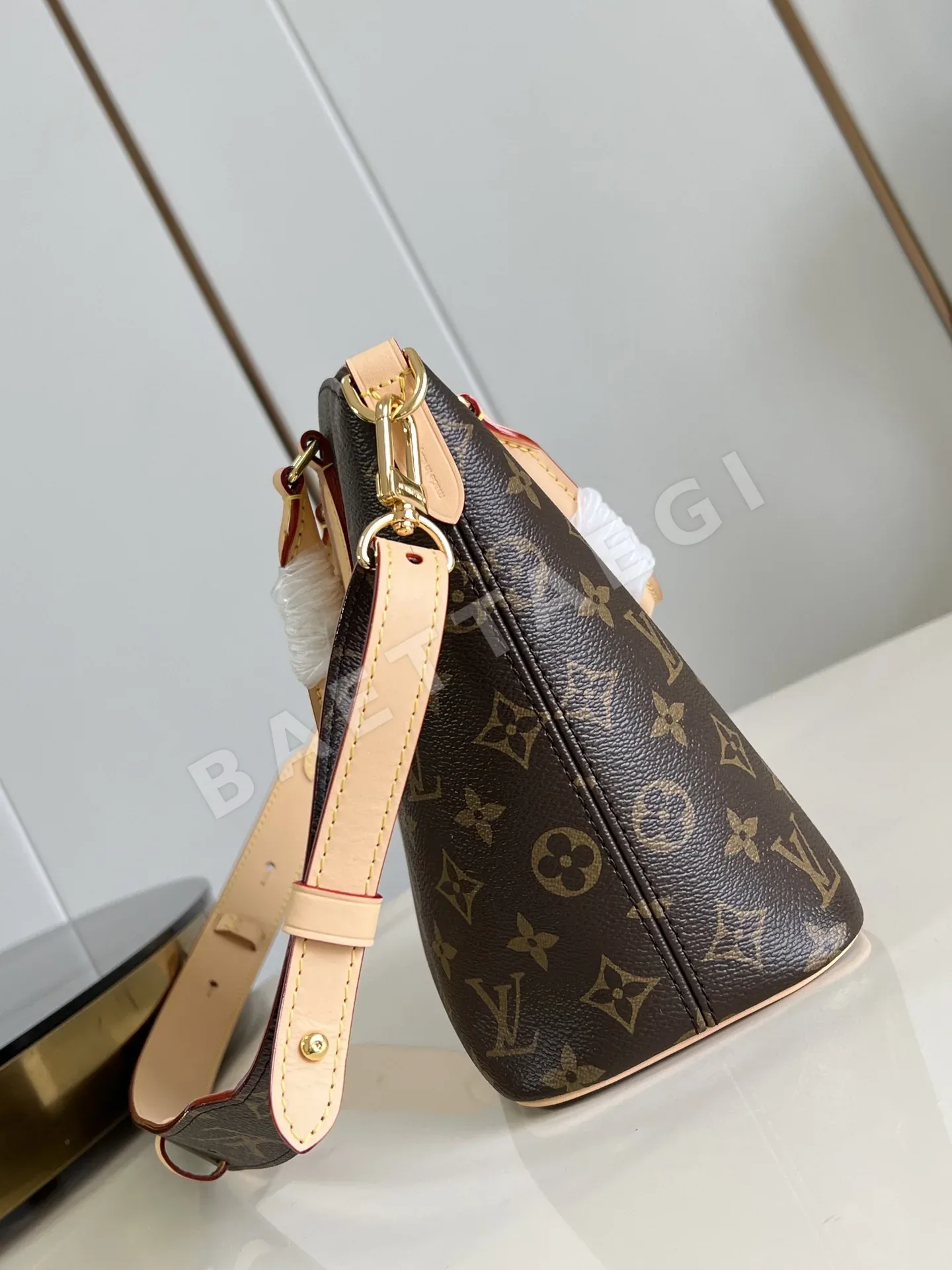 루이비통 네오 락킷 PM 모노그램 가방 M26532 상세 이미지 7