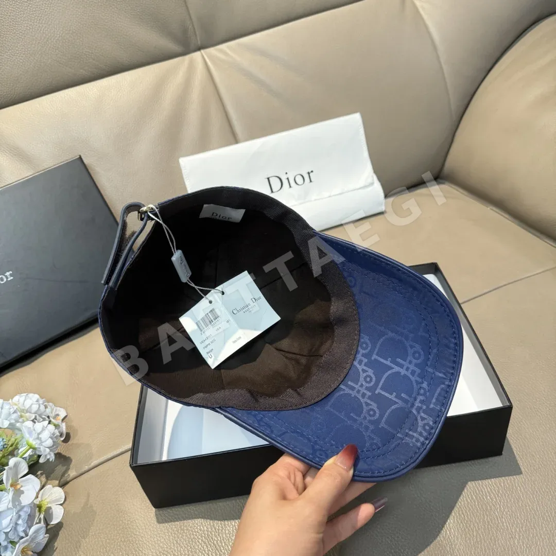 디올 오리지널 모노그램 캔버스 가죽 베이스볼 모자 상세 이미지 7