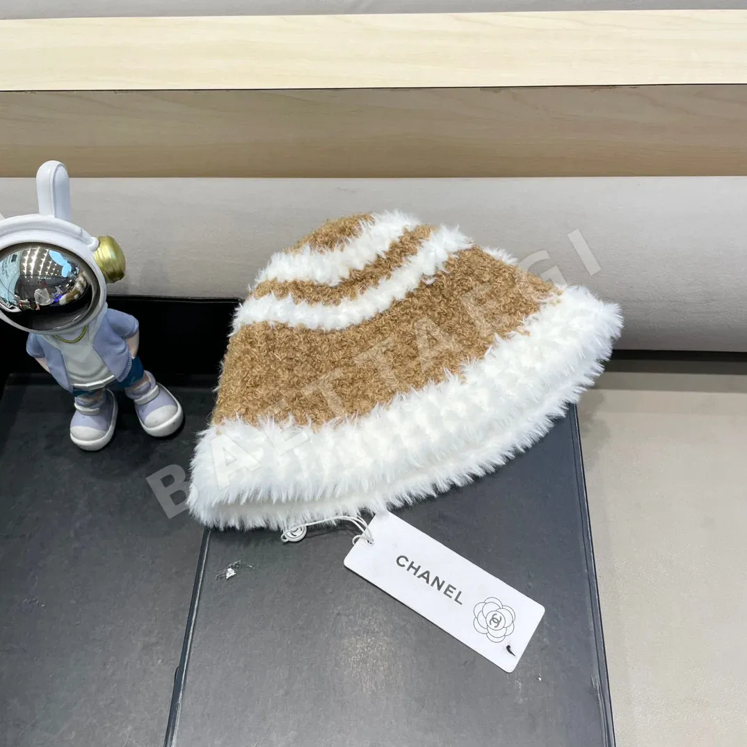 샤넬 스트라이프 블록 버킷 햇 모자 상세 이미지 2