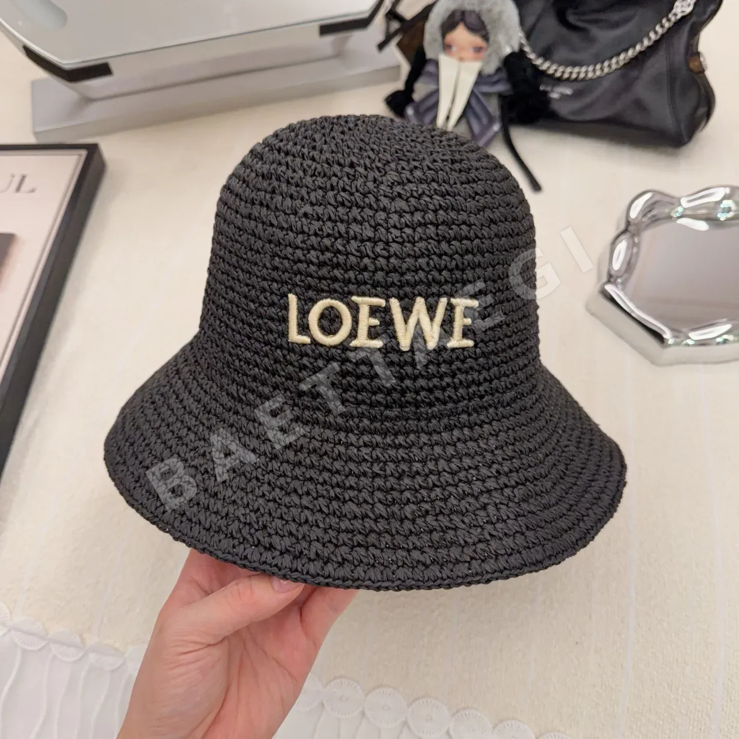 로에베 크로셰 자수 밀짚 모자 상세 이미지 3