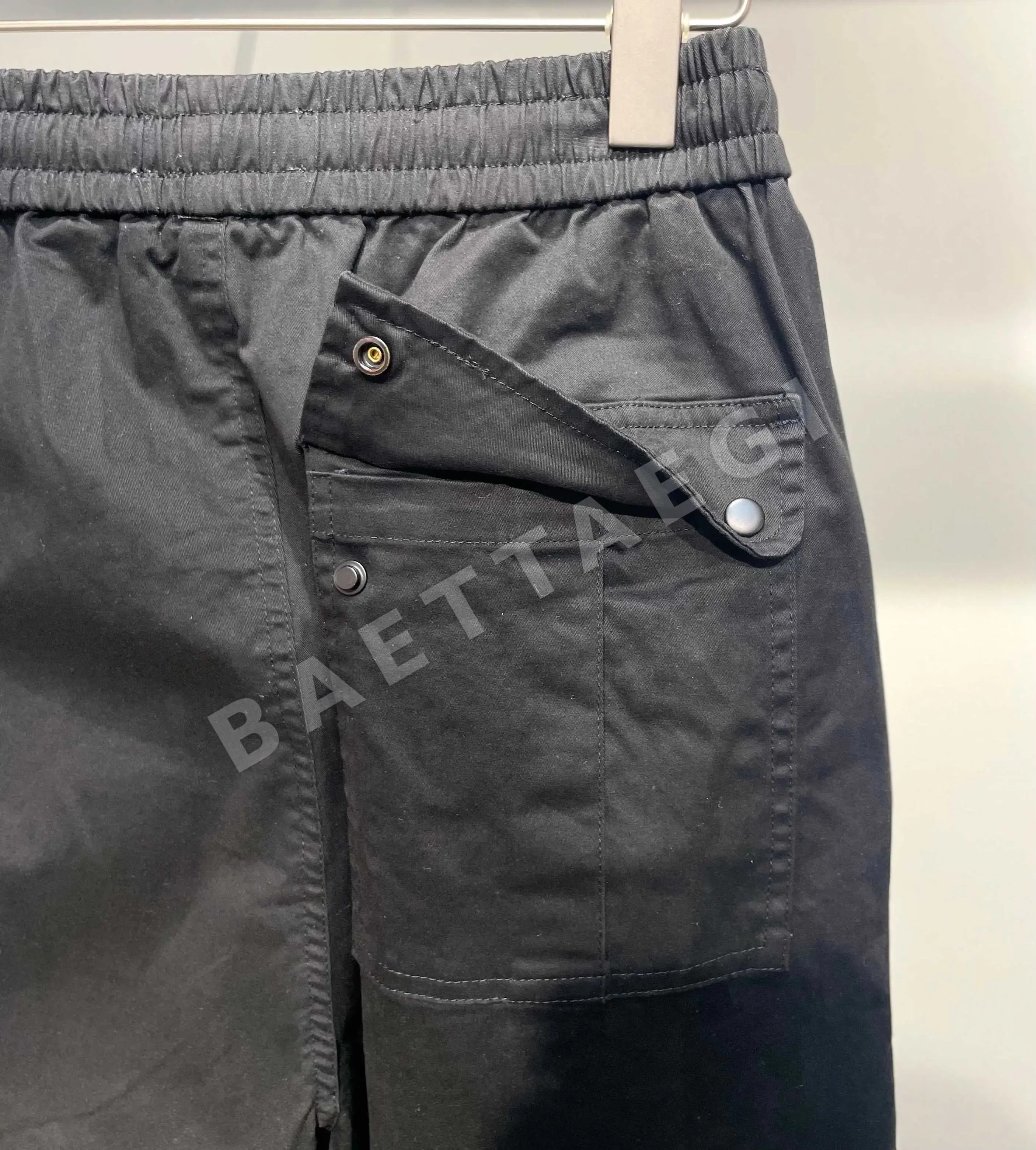 스톤아일랜드 뉴배지 멀티포켓 밴딩 카고 팬츠 상세 이미지 9