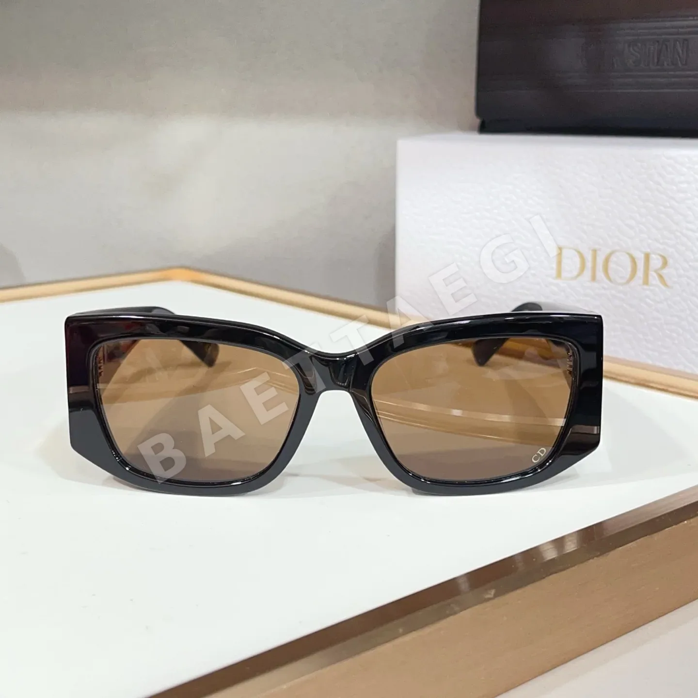 디올 선글라스 72545 Dior Sunglasses 상세 이미지 2
