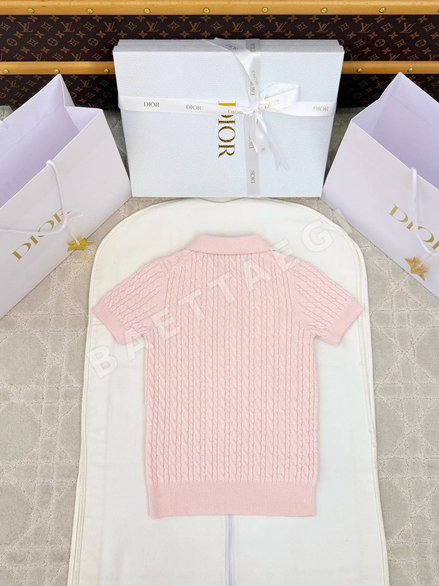 디올 CD로고 반팔 니트 티셔츠 여성의류 상세 이미지 3