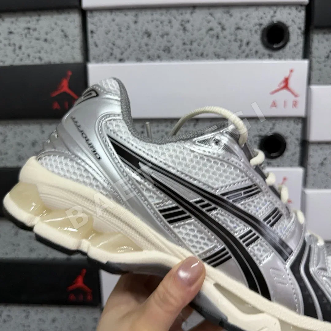 아식스 [TOP] 젤 카야노 14 1201A457-101 200309 Asics Gel-Kayano 14 JJJJound Silver Black 상세 이미지 7