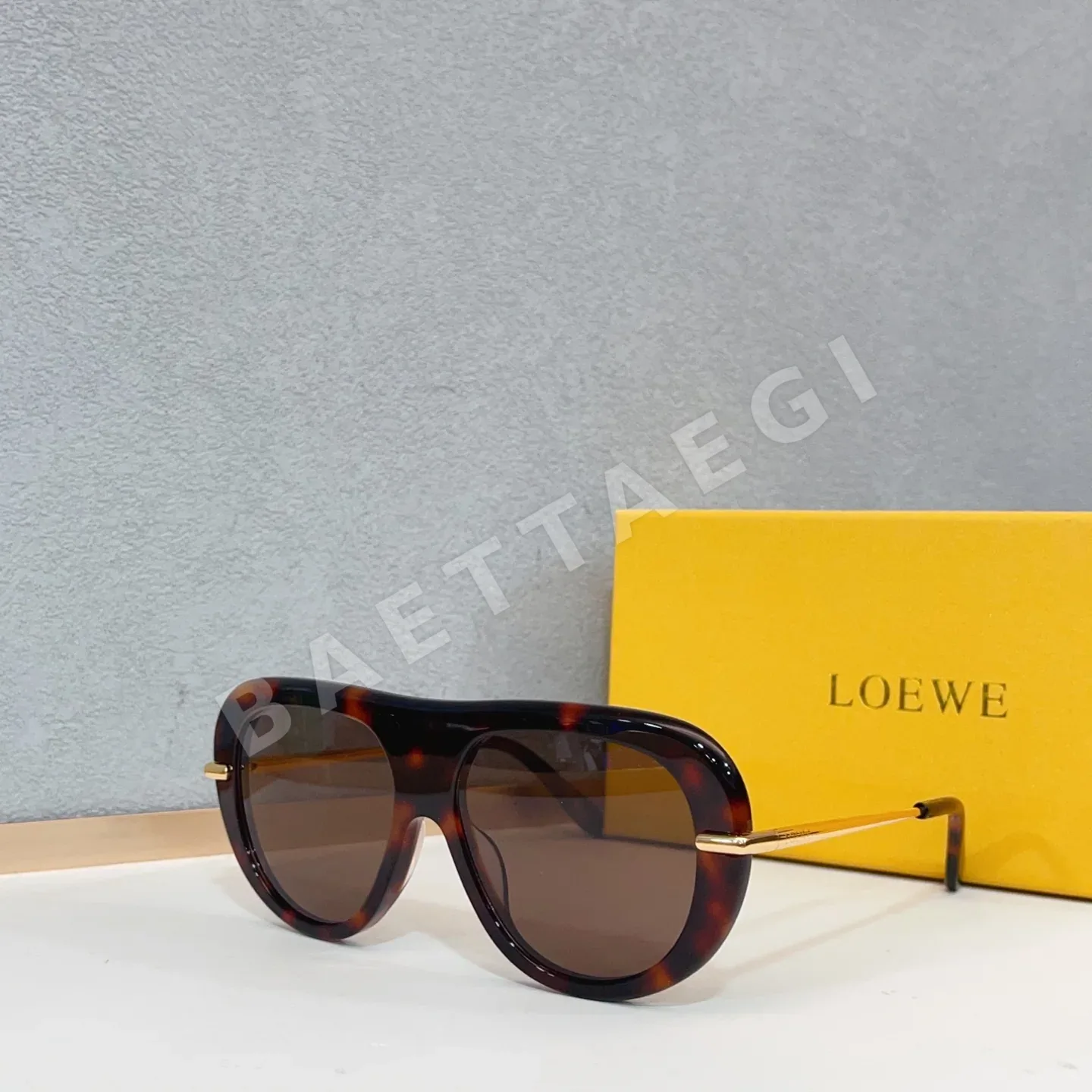 로에베 선글라스 72858 Loewe Sunglasses 상세 이미지 9