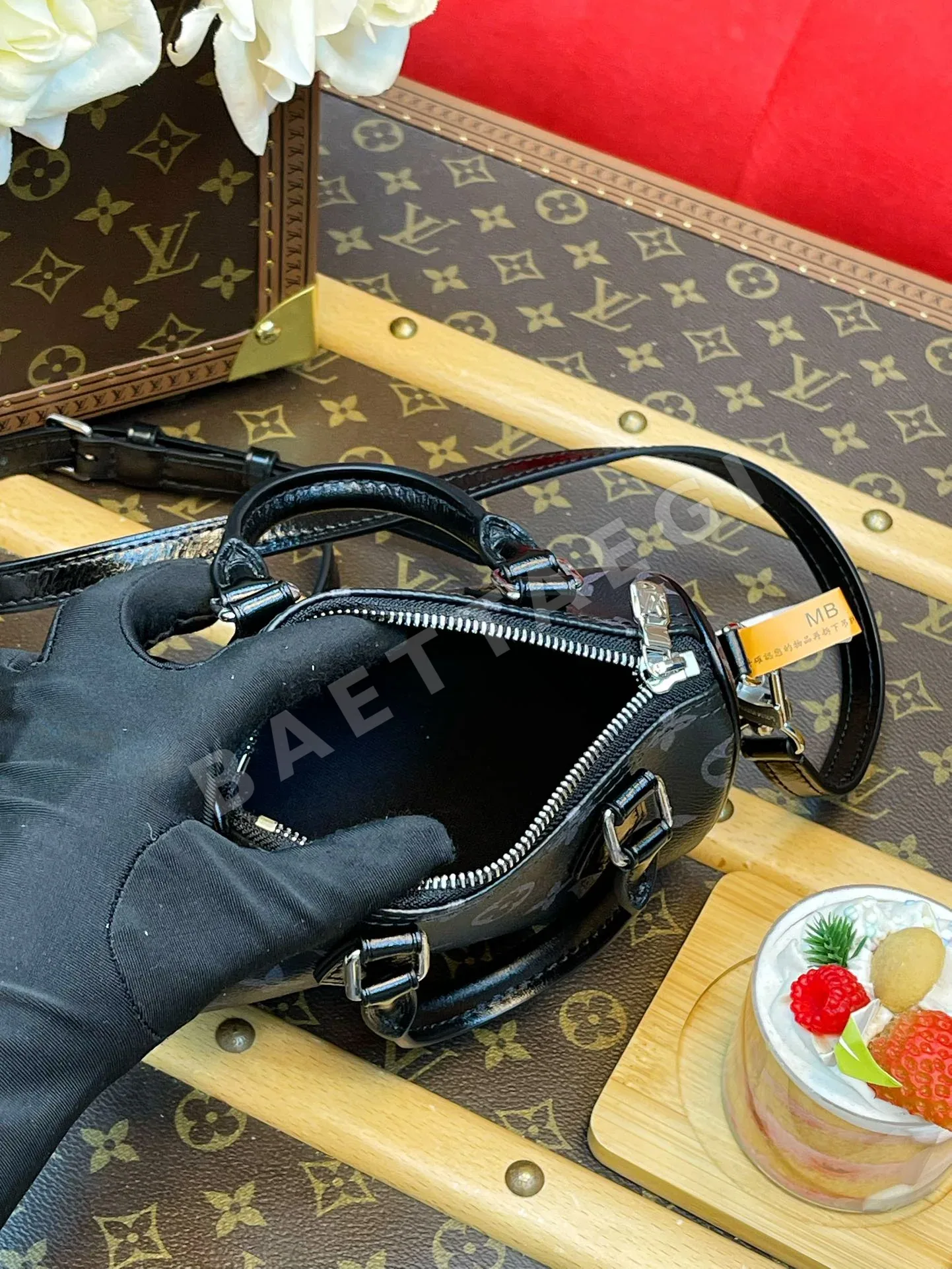 루이비통 미니 스피디 필로우백 가방 M26573 상세 이미지 8