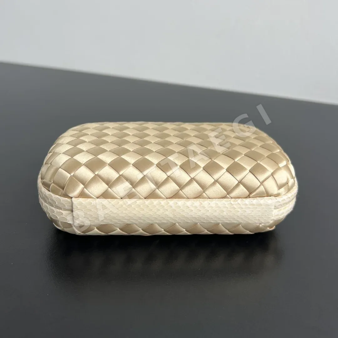 보테가베네타 BV 매듭 직조 이브닝 백 가방 상세 이미지 3