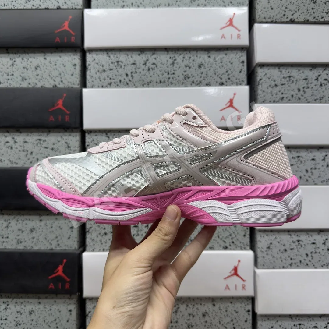아식스 [WZ] 젤 큐뮬러스 16 1203A733-700 200612 Asics Gel-Cumulus 16 상세 이미지 7