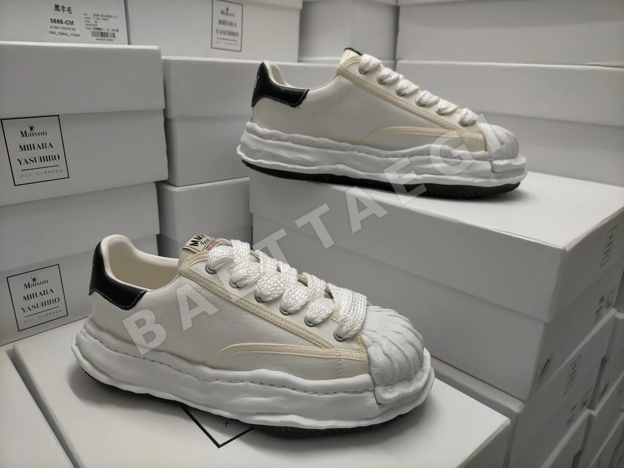 미하라야스히로 신발 76080