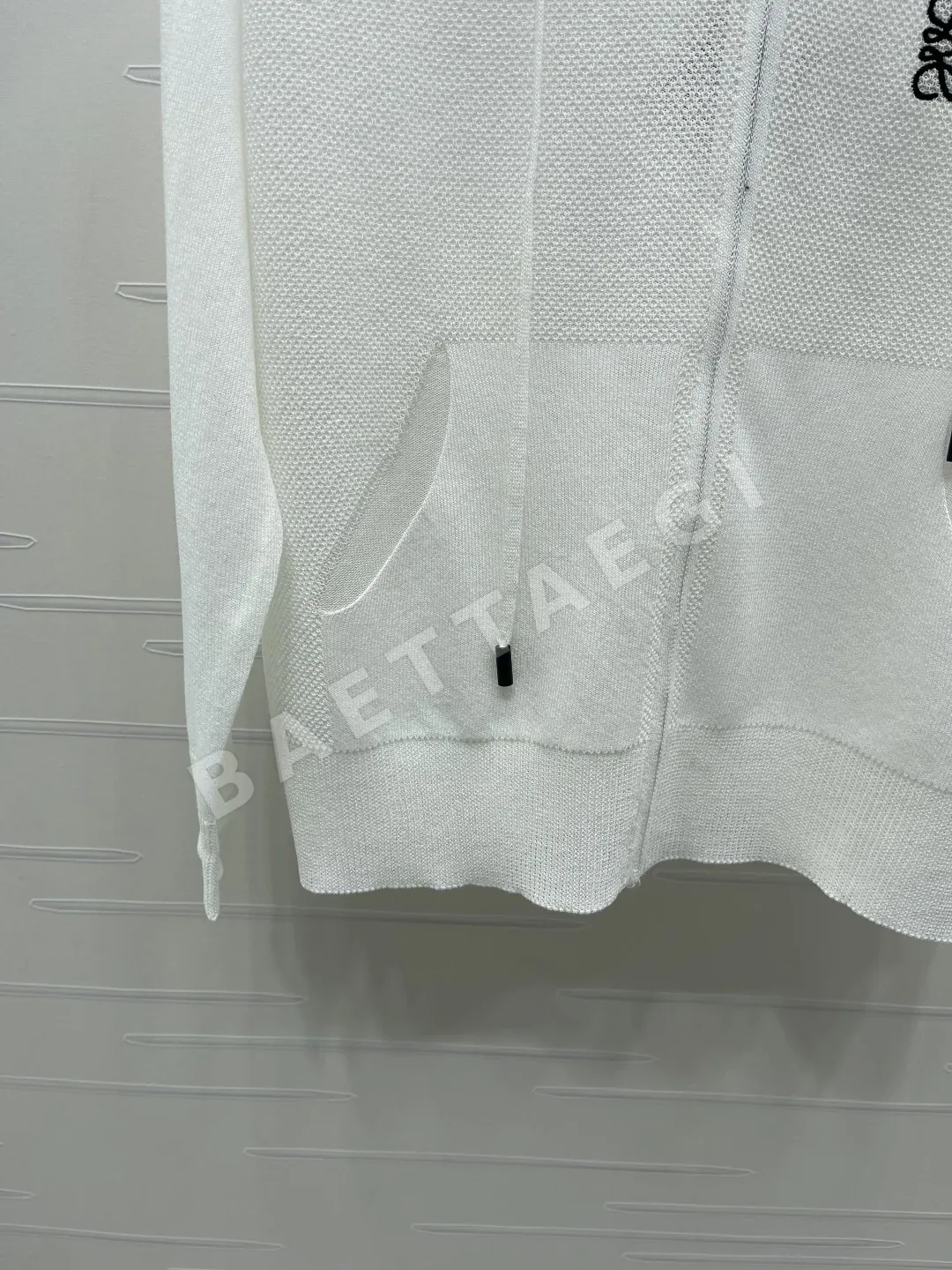 로에베 울 혼방 메시 후드 지퍼 여성 가디건 상세 이미지 5
