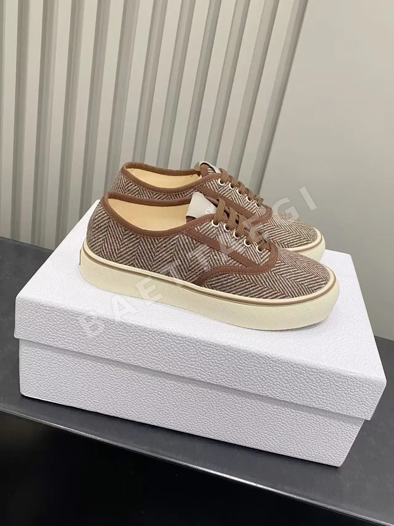 디올 신발 95715