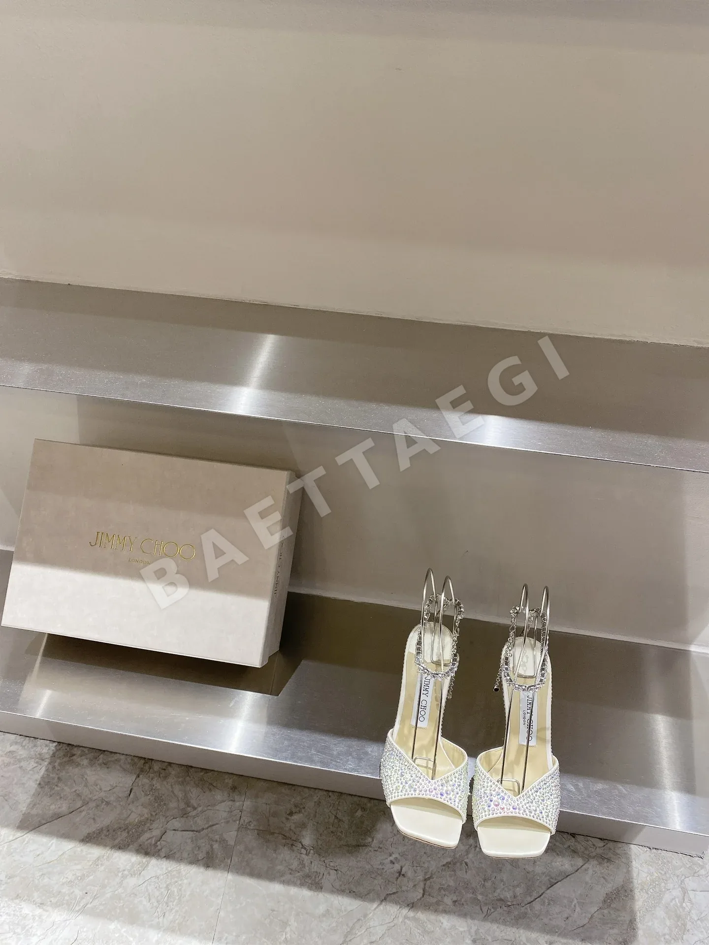 지미추 큐빅 장식 힐 신발 8042