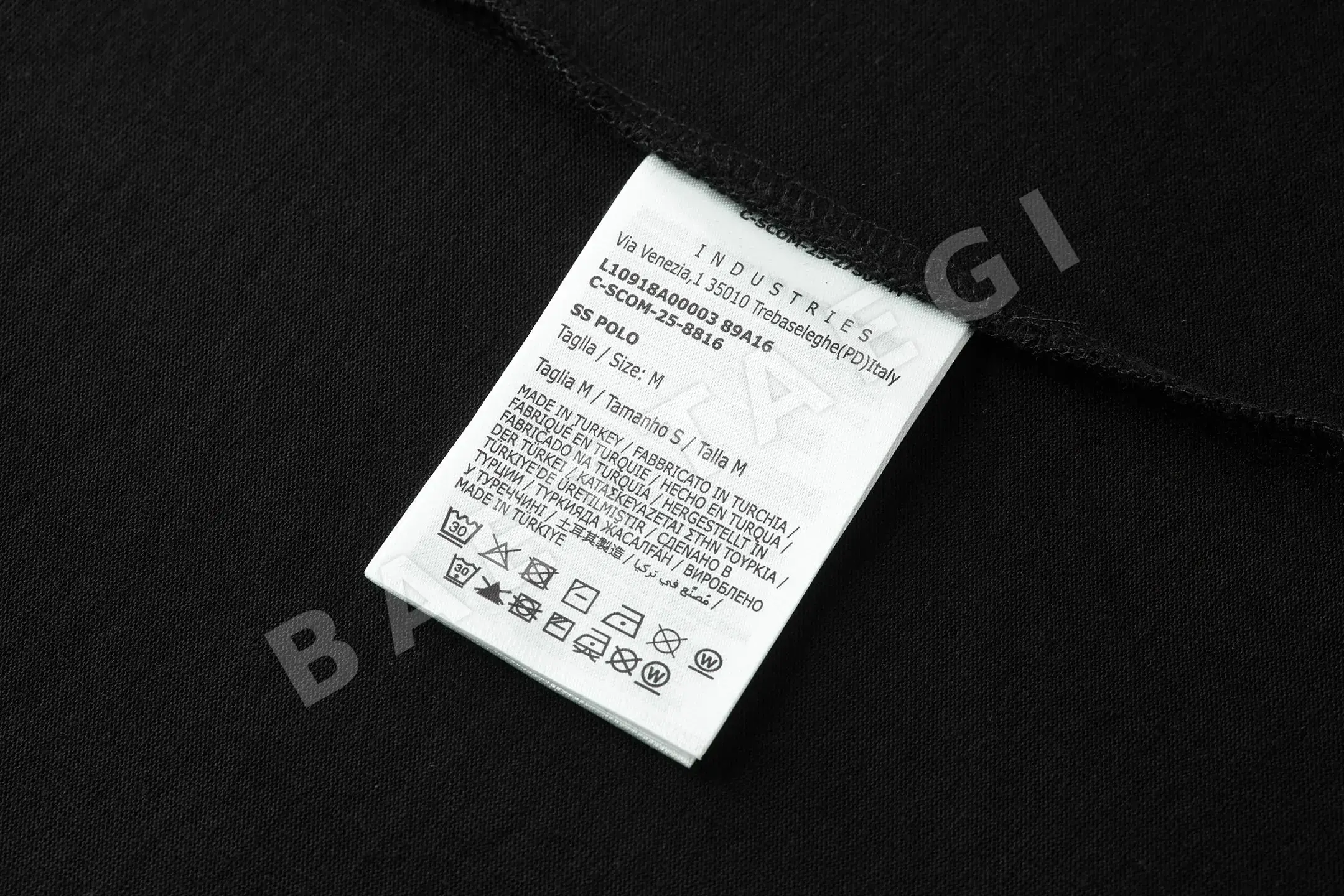 몽클레르 로고 자수 크루넥 코튼 저지 남성 반팔 티셔츠 상세 이미지 9