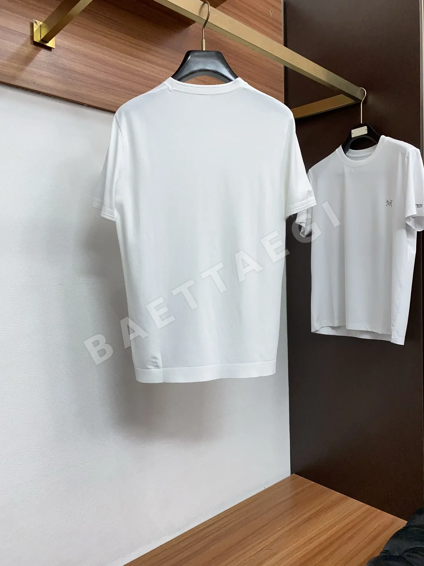 로로피아나 남성 라운드넥 코튼 반팔 티셔츠 상세 이미지 9