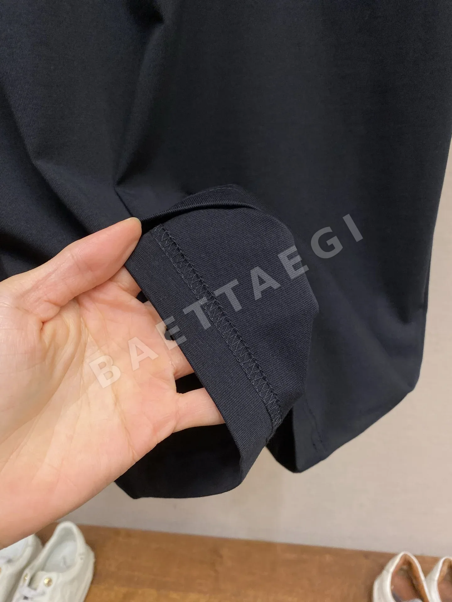 디올 자수 코튼 반팔 티셔츠 1096 상세 이미지 6