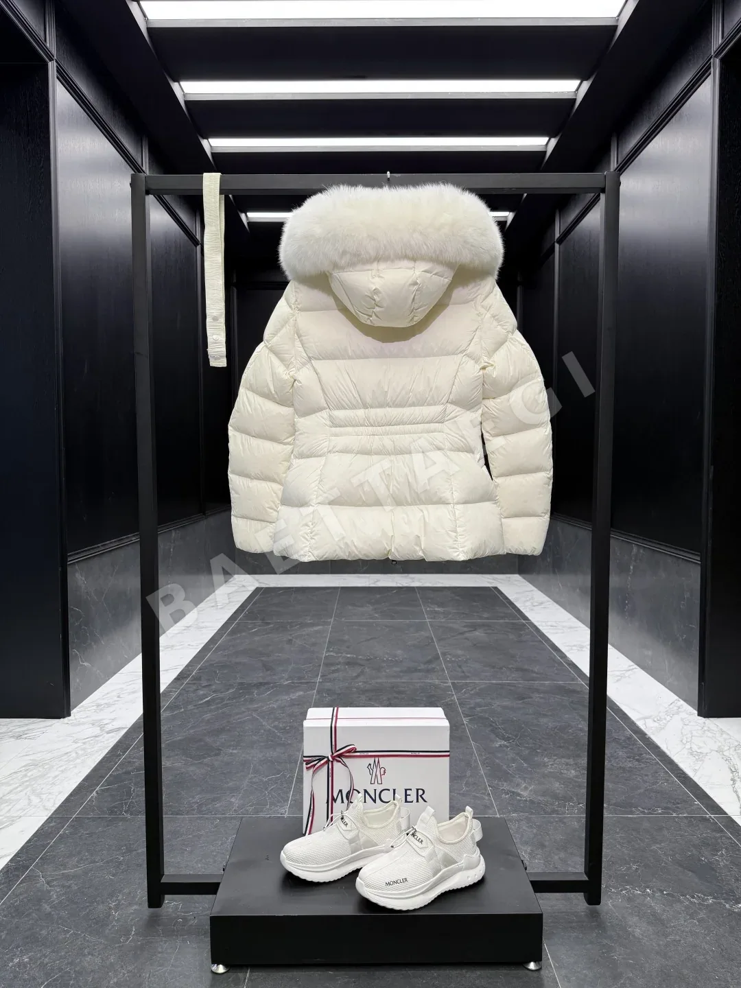 몽클레르 여성 패딩 203469 Moncler Padding 상세 이미지 9