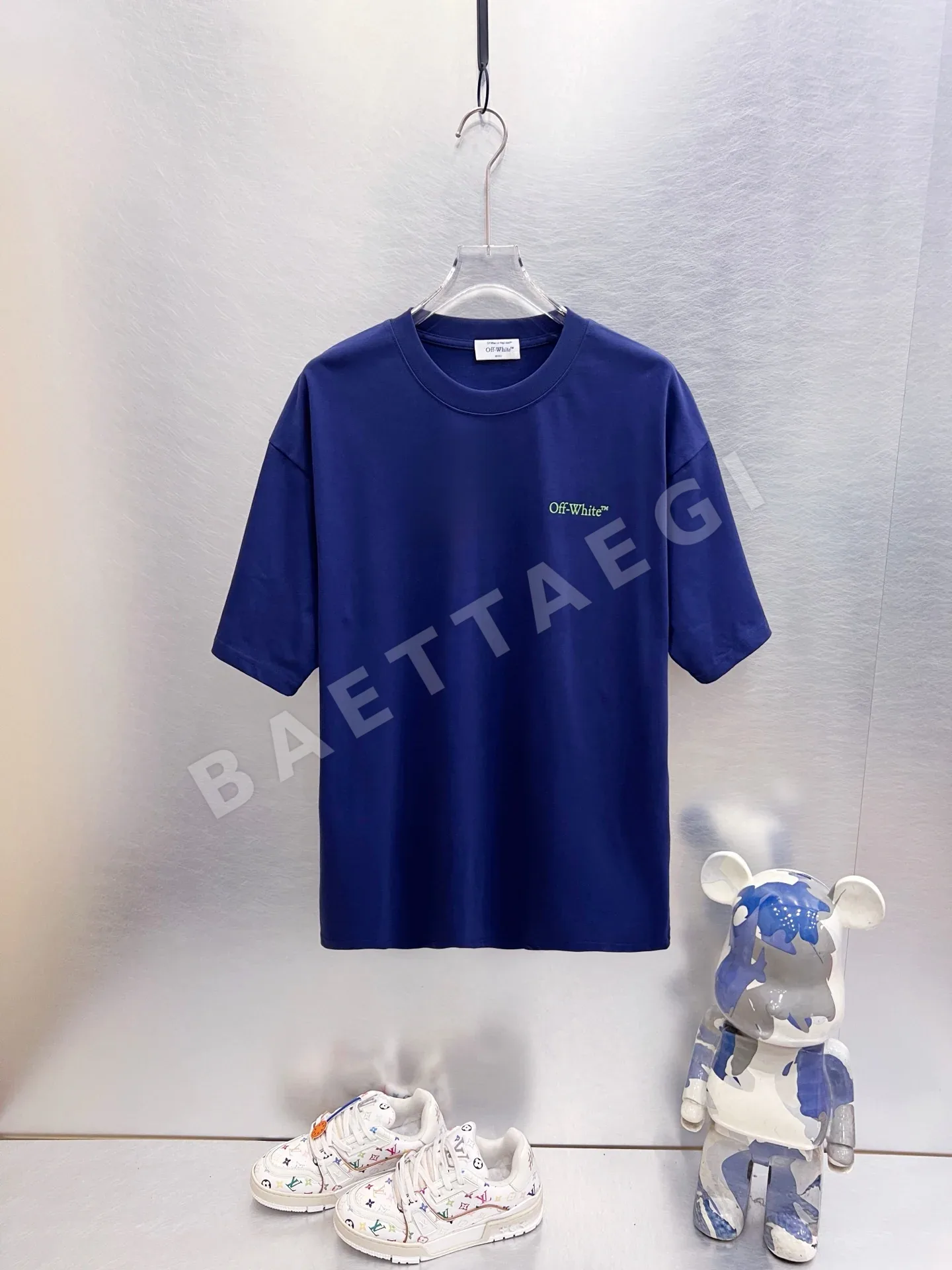 오프화이트 남성 300 g 봄여름 반팔 티셔츠 상세 이미지 6