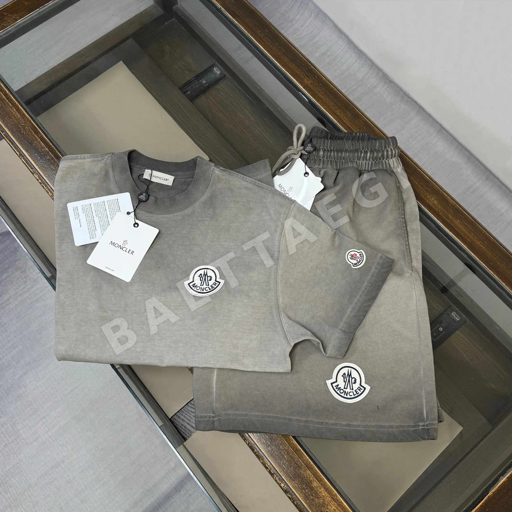 몽클레르 남성 반바지 52685 Moncler Shorts 상세 이미지 12