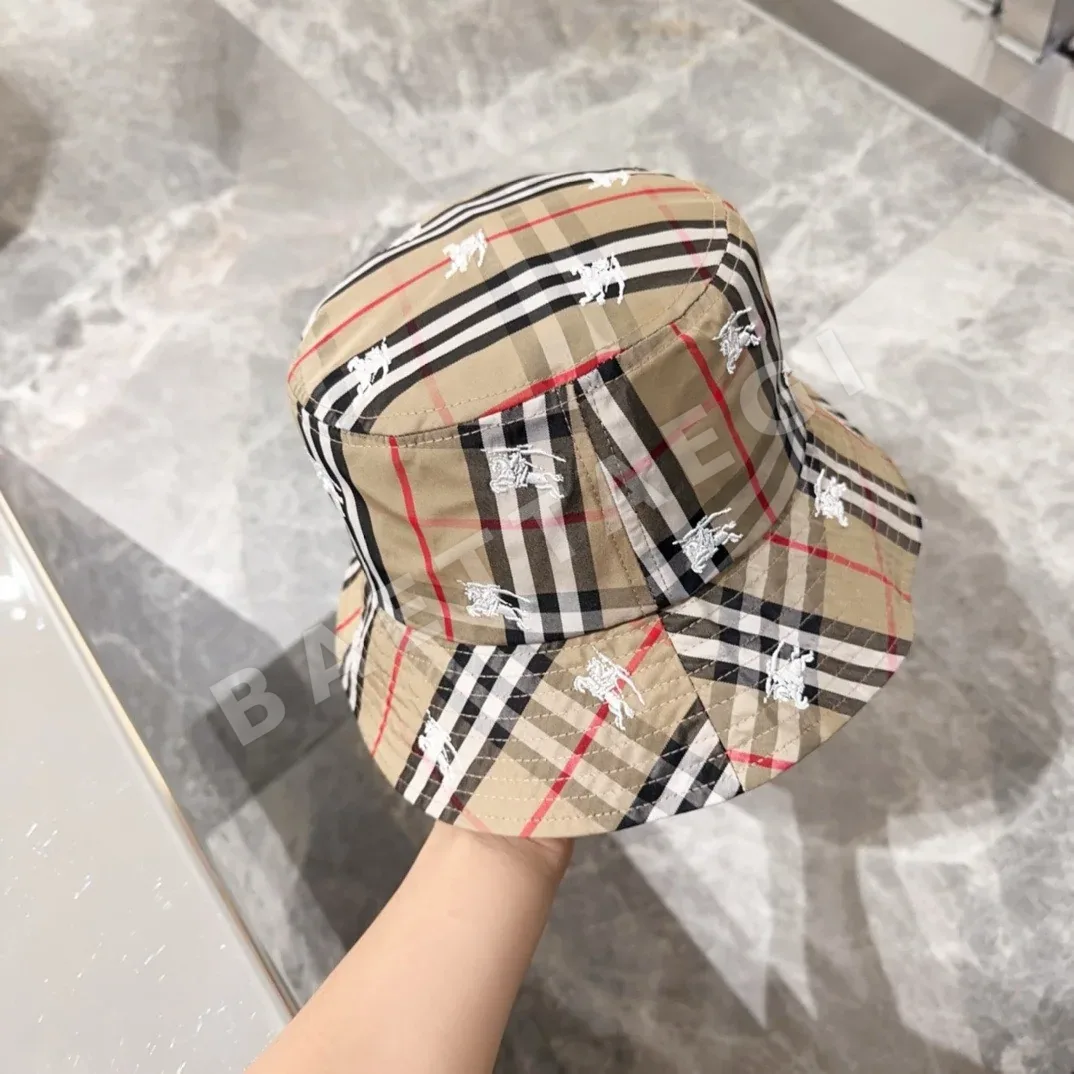 버버리 3D 자수 코튼 어부 모자 상세 이미지 3